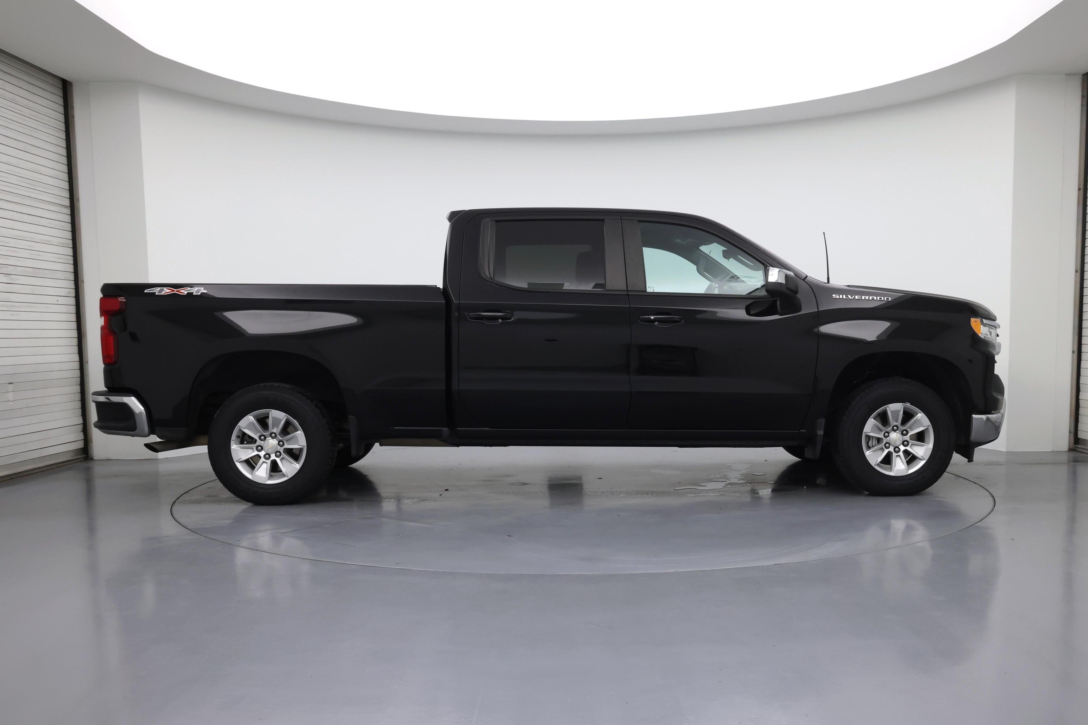 Thumbnail: 2023 Chevrolet Silverado 1500 - 7