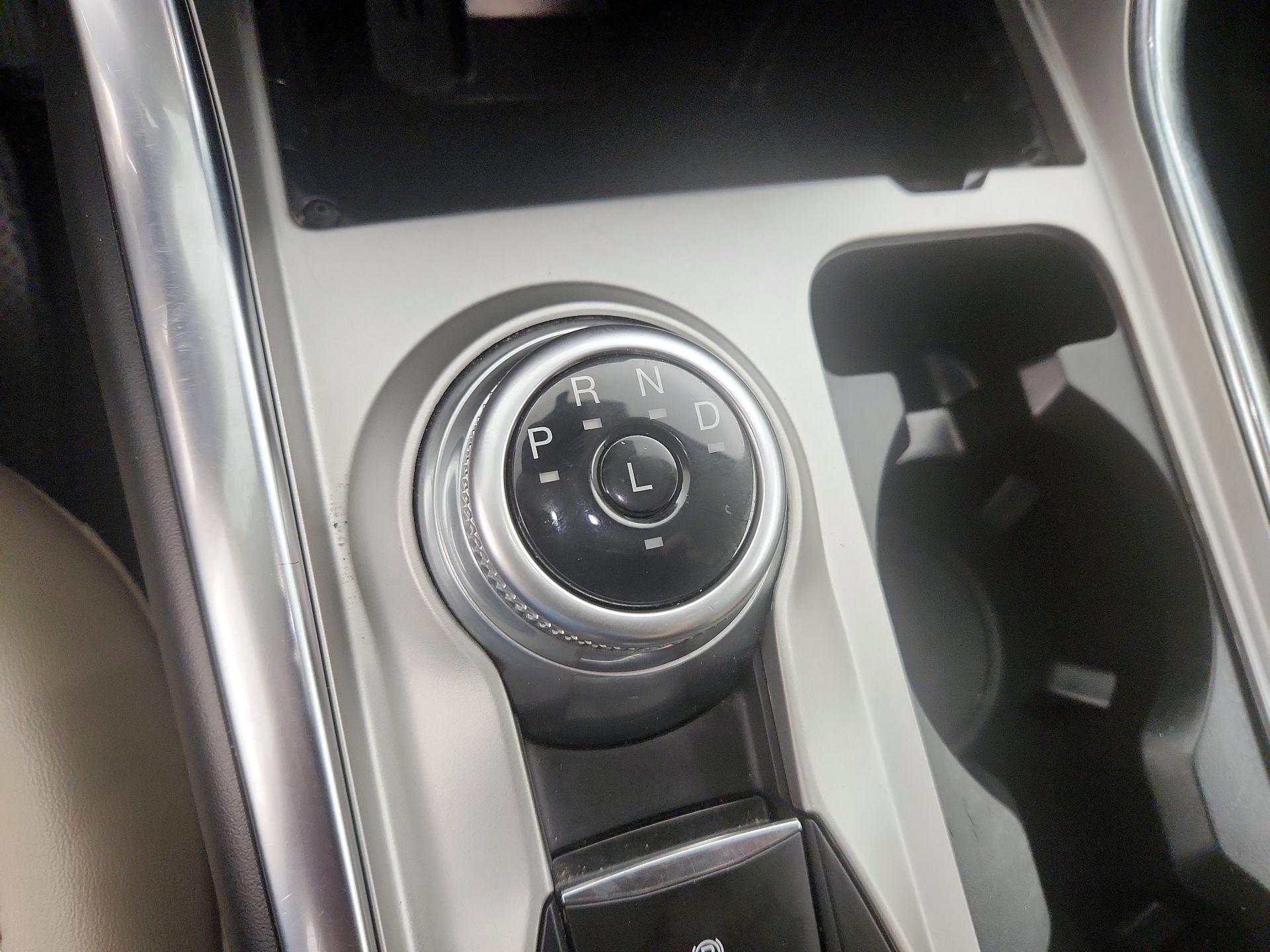 Thumbnail: 2023 Ford Explorer - 17