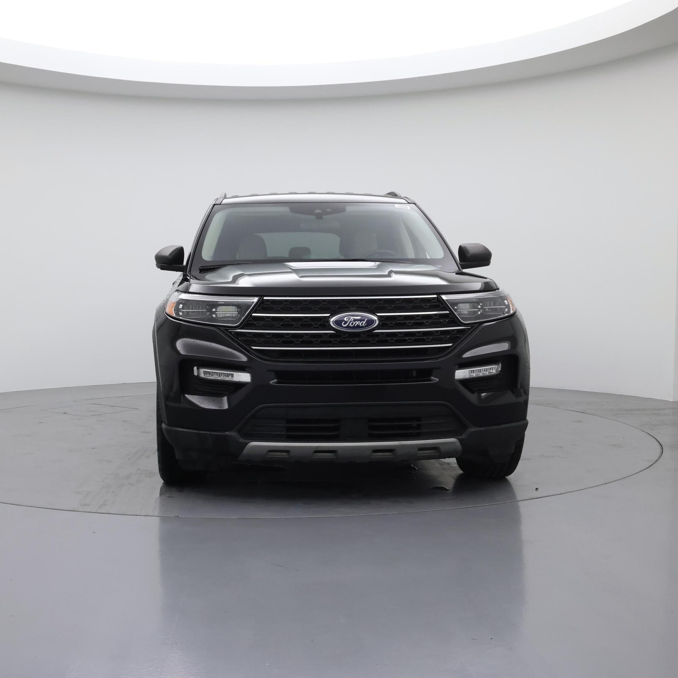 Thumbnail: 2023 Ford Explorer - 5