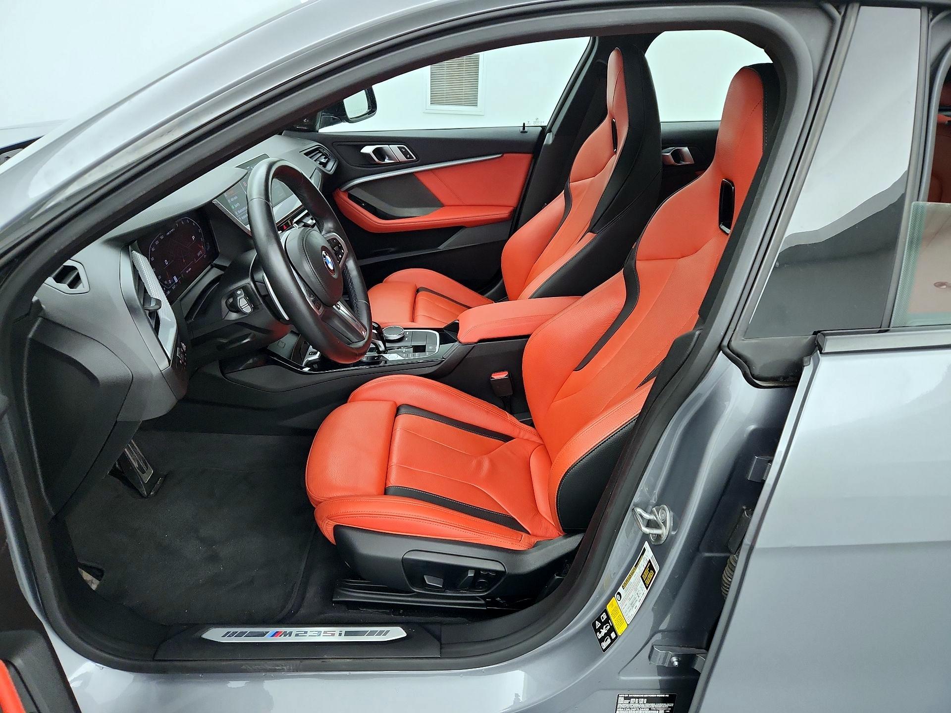 Thumbnail: 2023 BMW 2 Series - 11