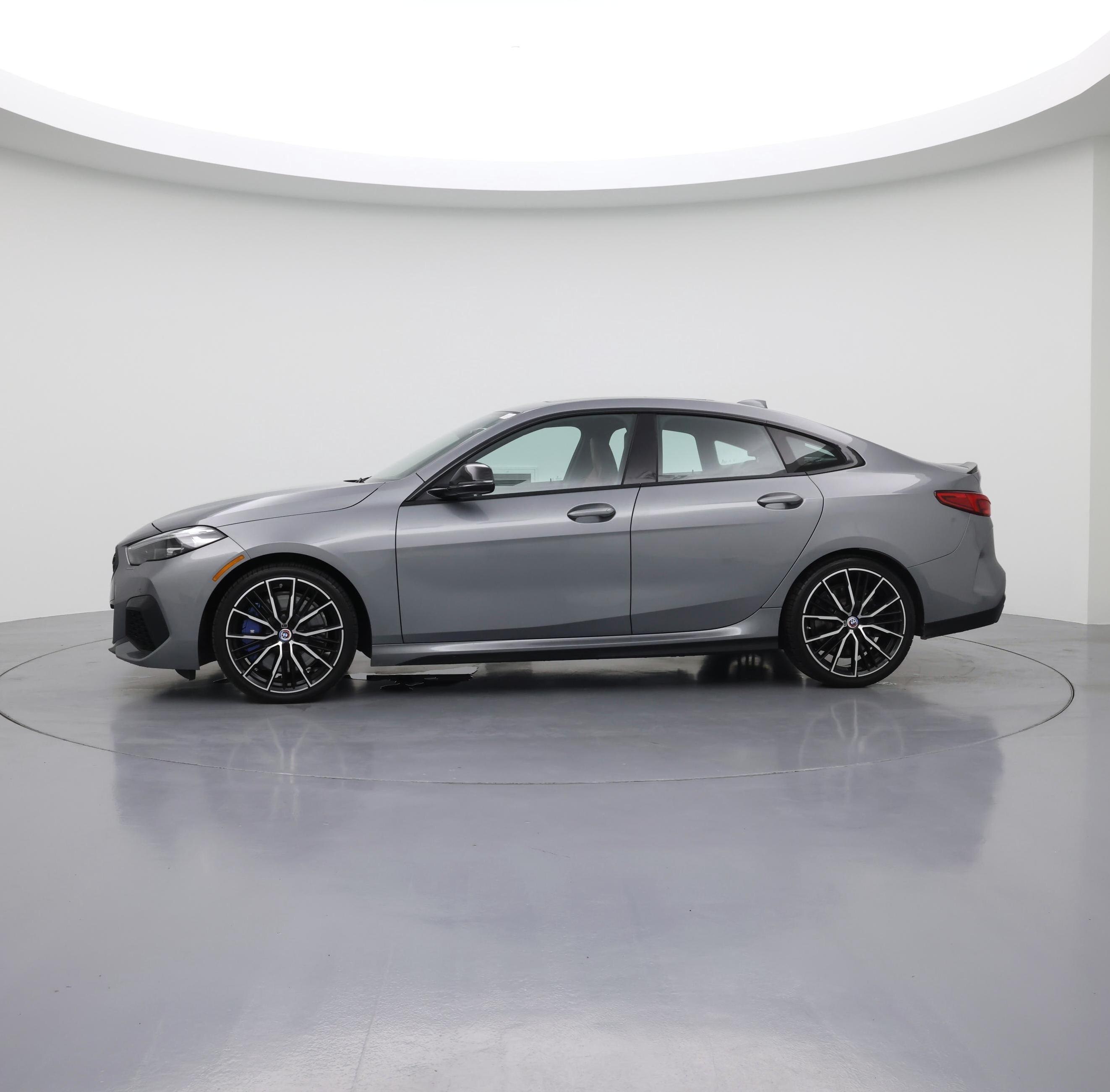 Thumbnail: 2023 BMW 2 Series - 3