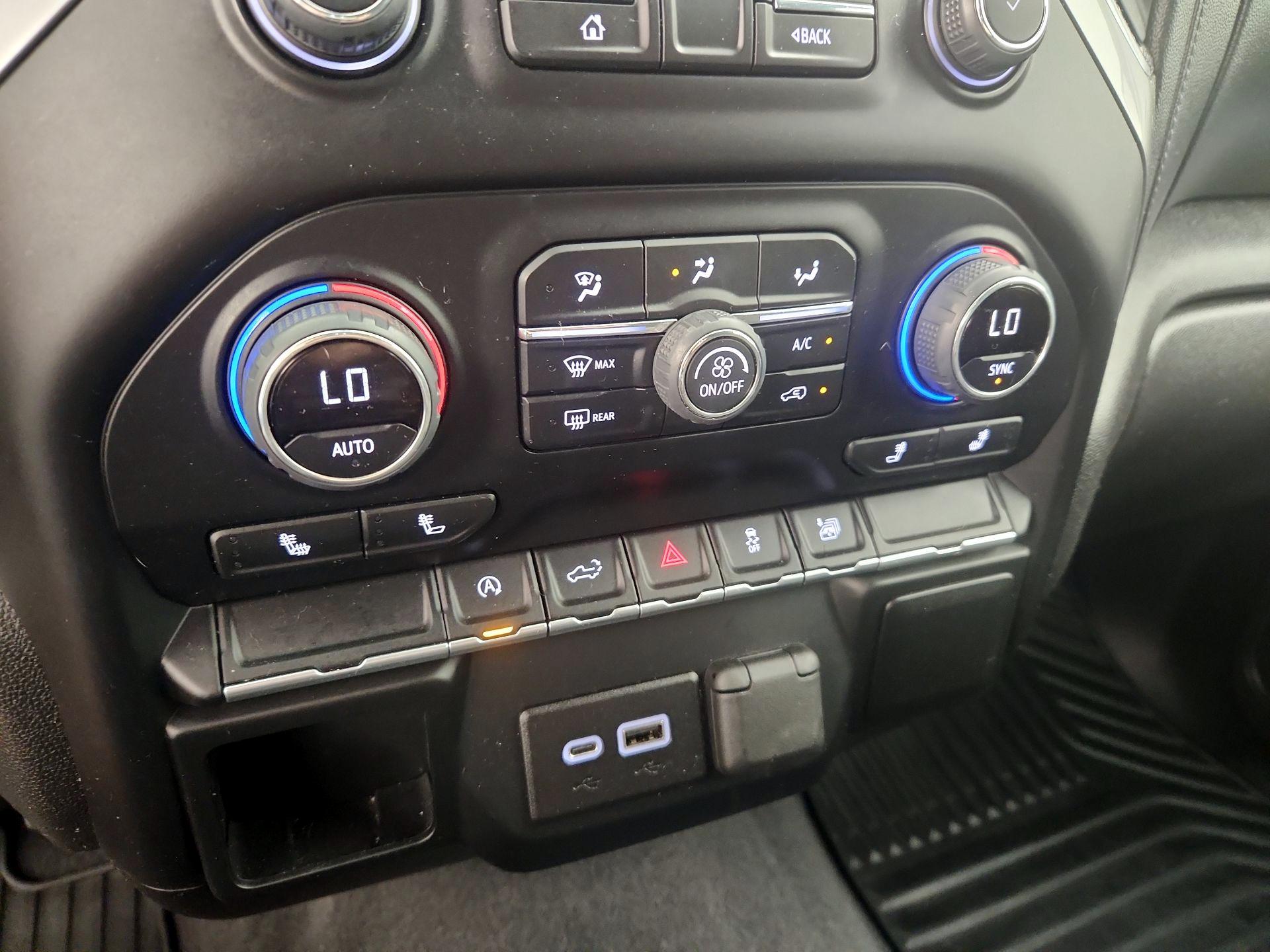 Thumbnail: 2022 Chevrolet Silverado 1500 - 16