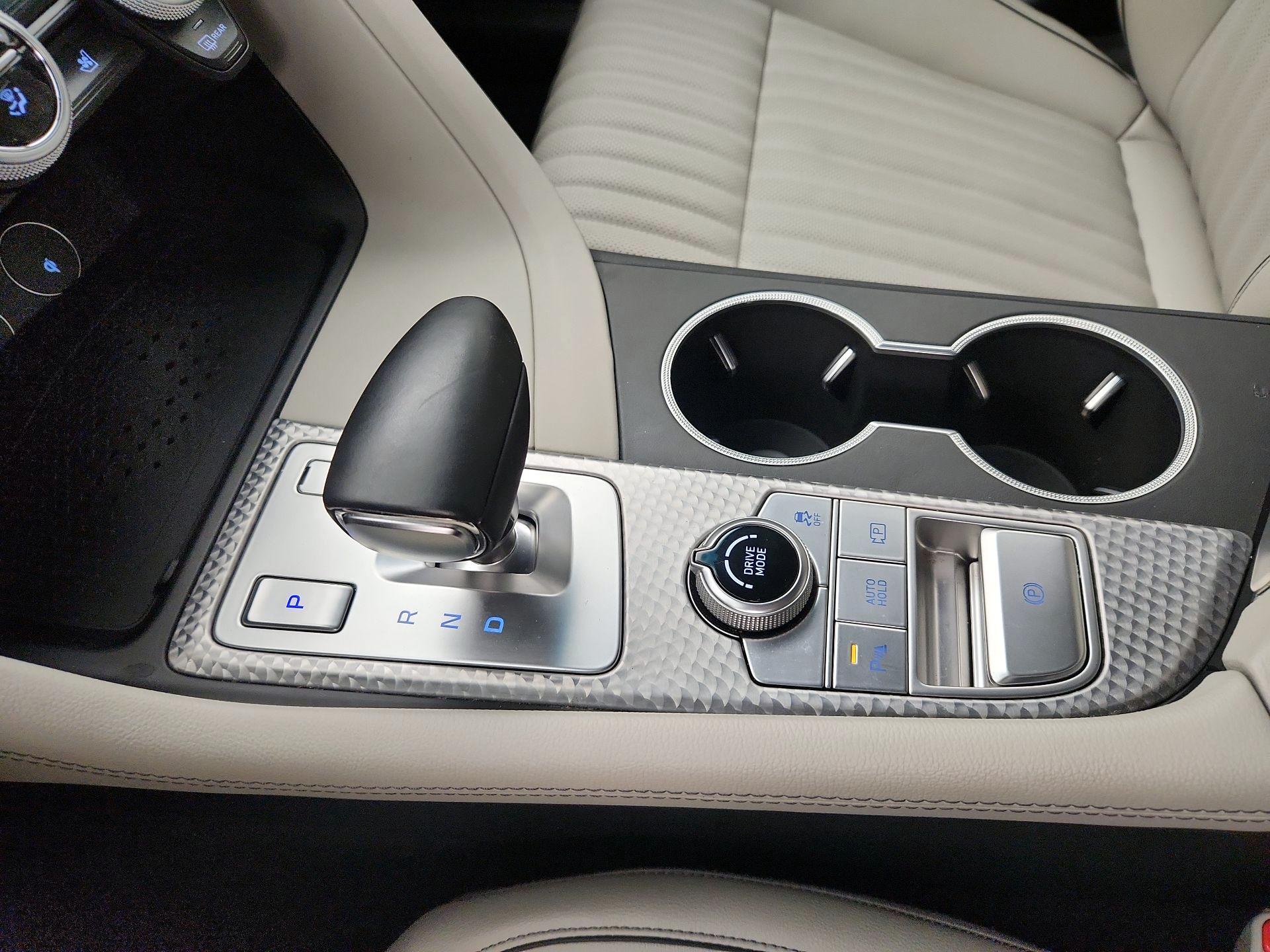 Thumbnail: 2023 Genesis G70 - 18