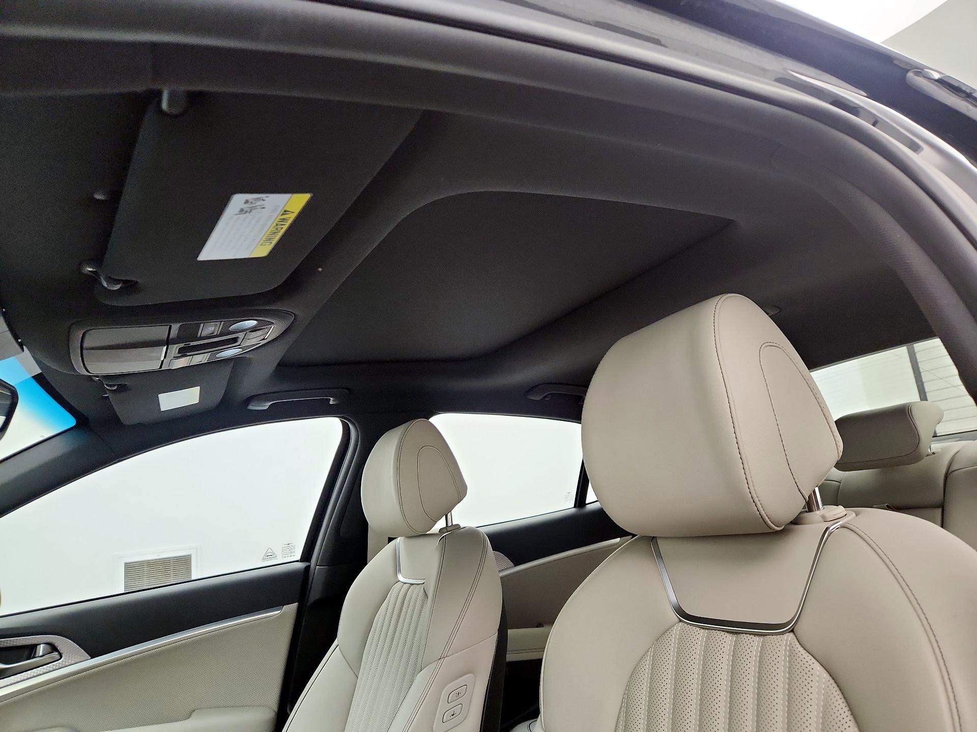 Thumbnail: 2023 Genesis G70 - 20