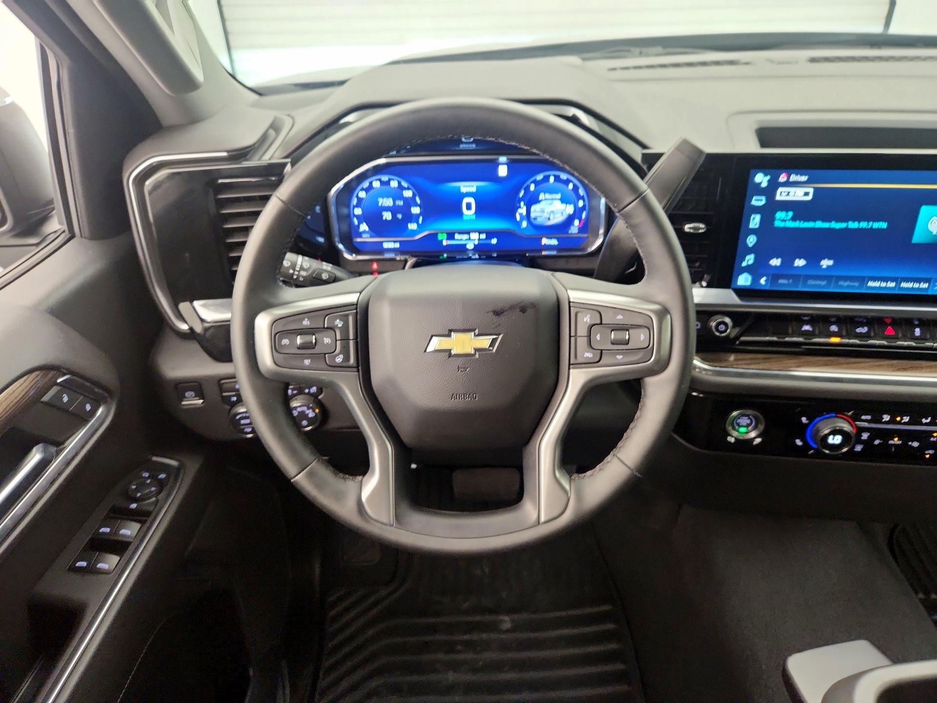 Thumbnail: 2023 Chevrolet Silverado 1500 - 10