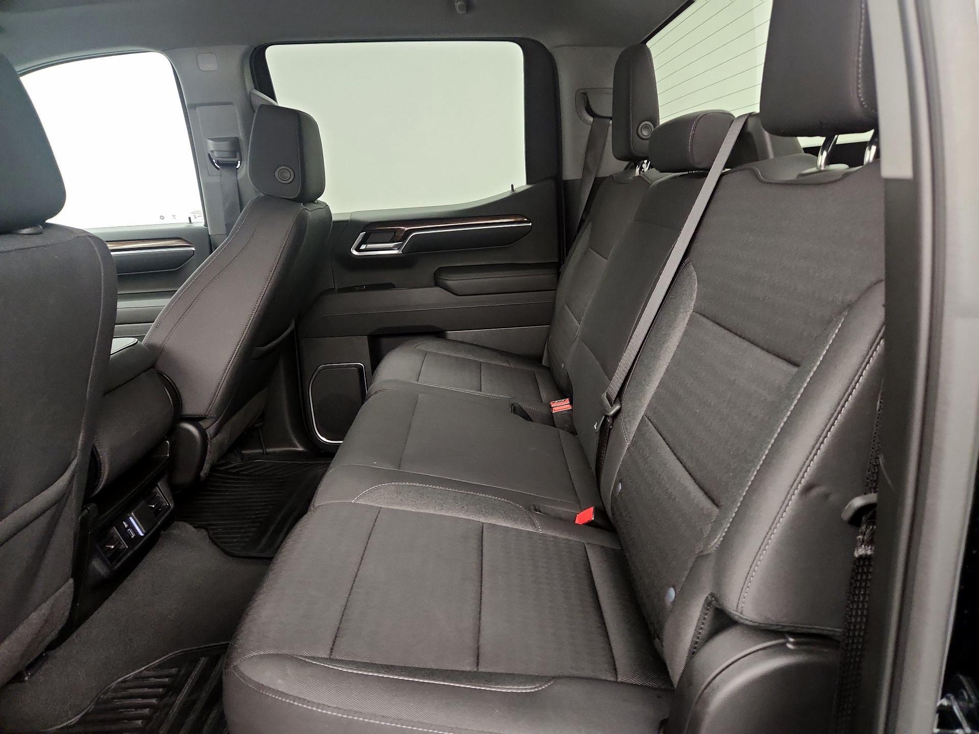 Thumbnail: 2023 Chevrolet Silverado 1500 - 19
