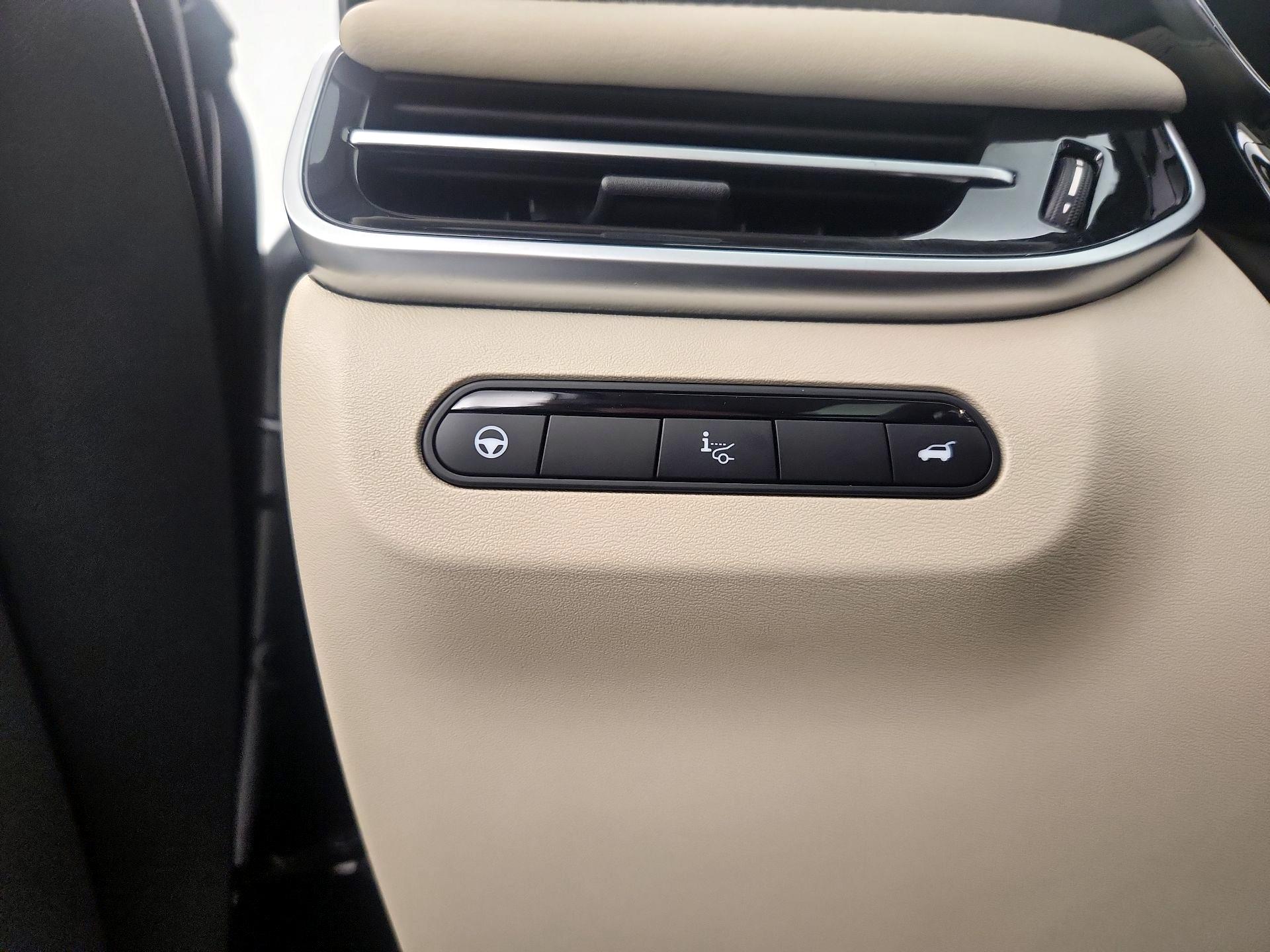 Thumbnail: 2024 INFINITI QX60 - 13