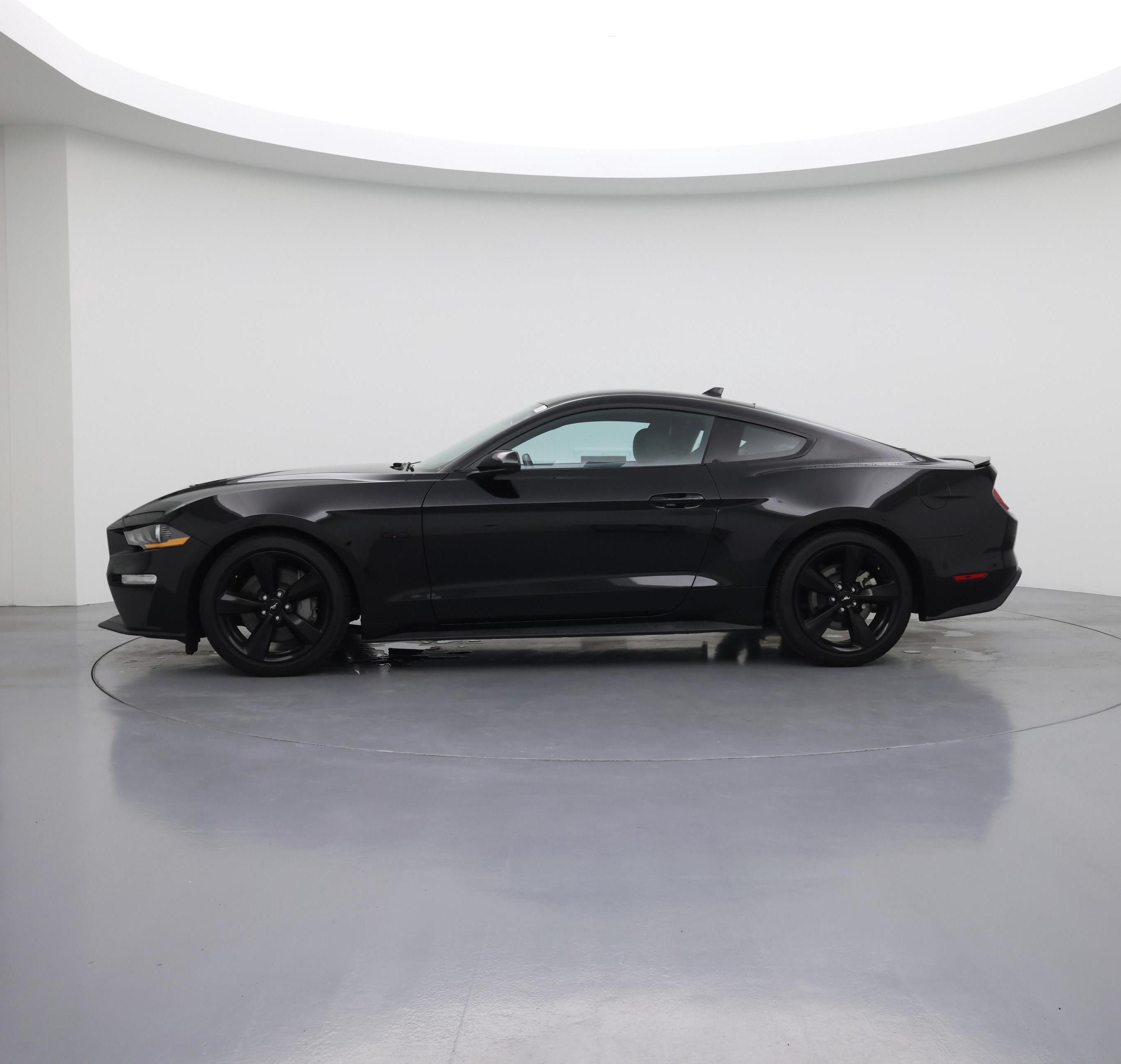 Thumbnail: 2022 Ford Mustang - 3