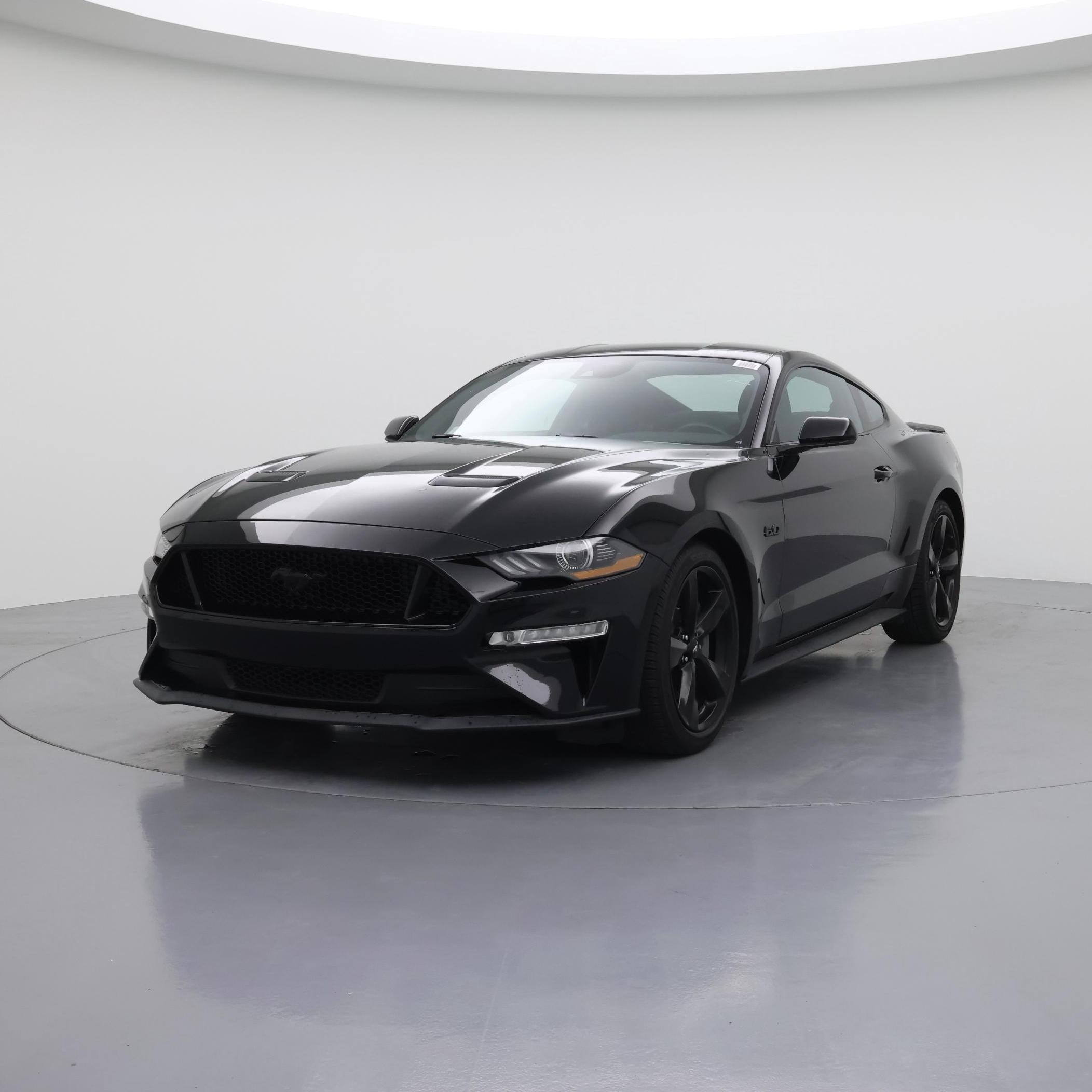 Thumbnail: 2022 Ford Mustang - 4