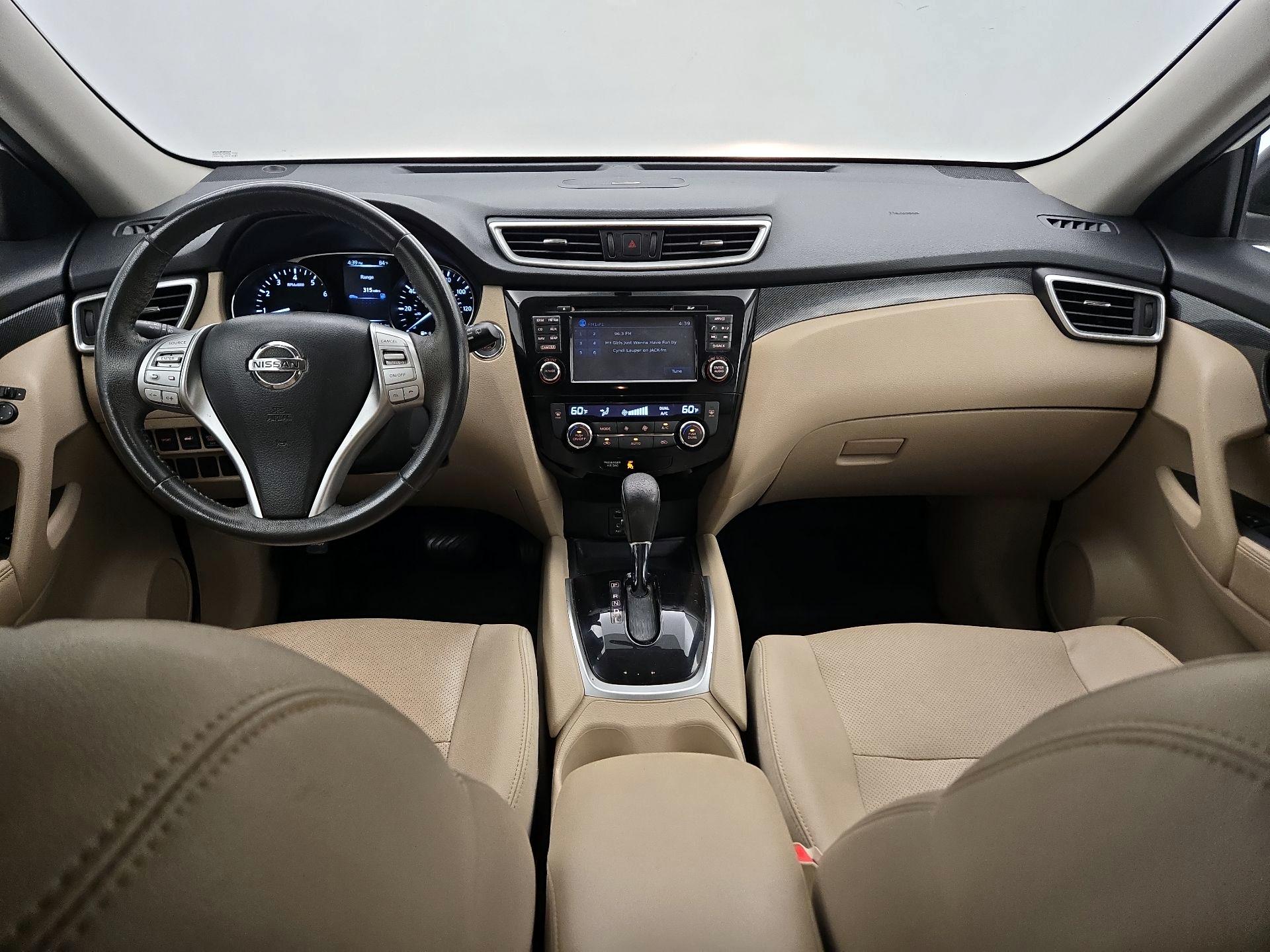 Thumbnail: 2016 Nissan Rogue - 9