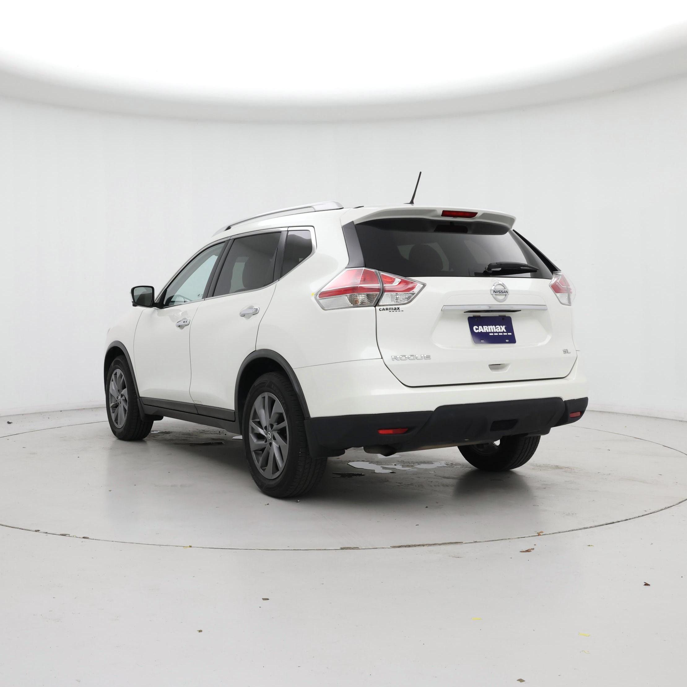 Thumbnail: 2016 Nissan Rogue - 2