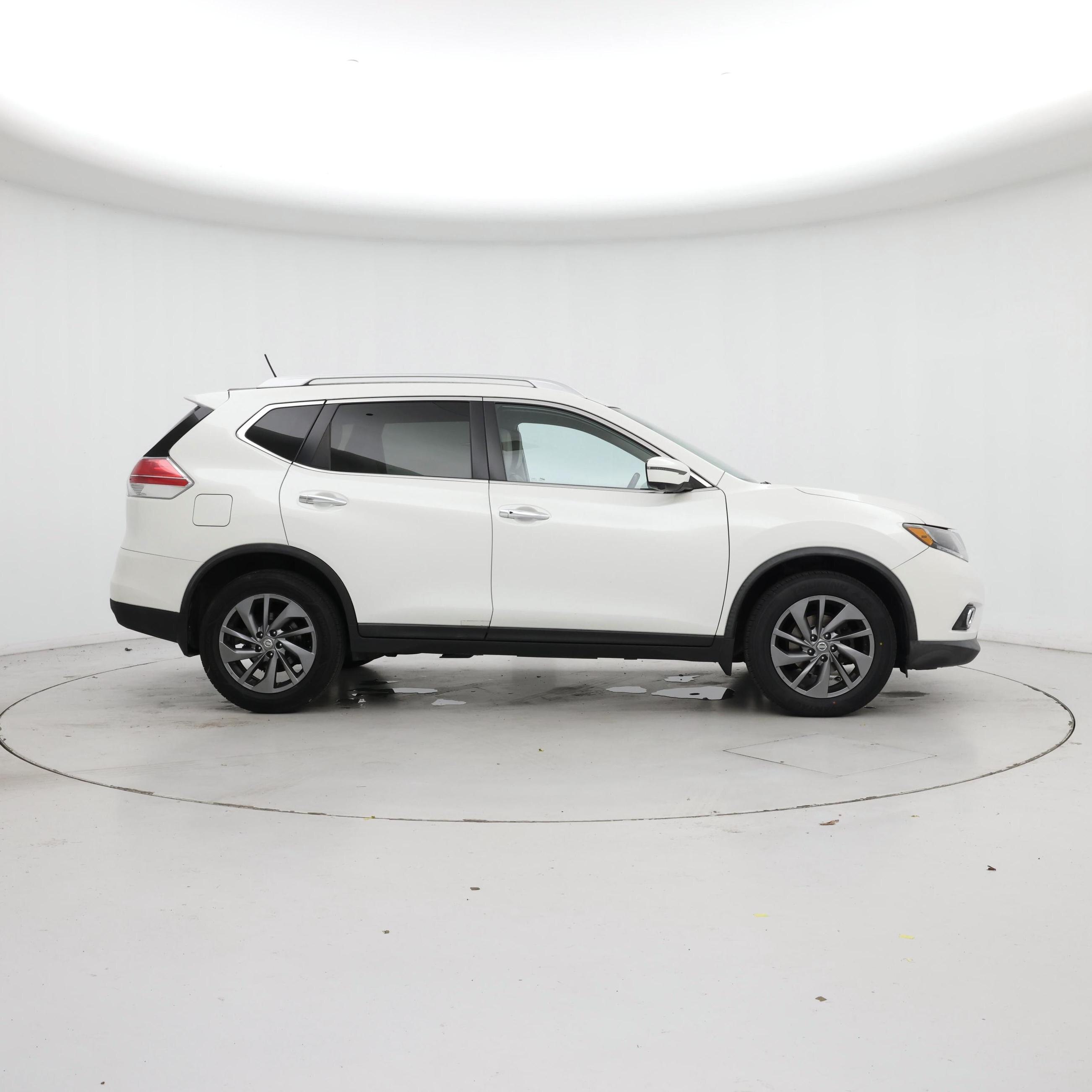 Thumbnail: 2016 Nissan Rogue - 7