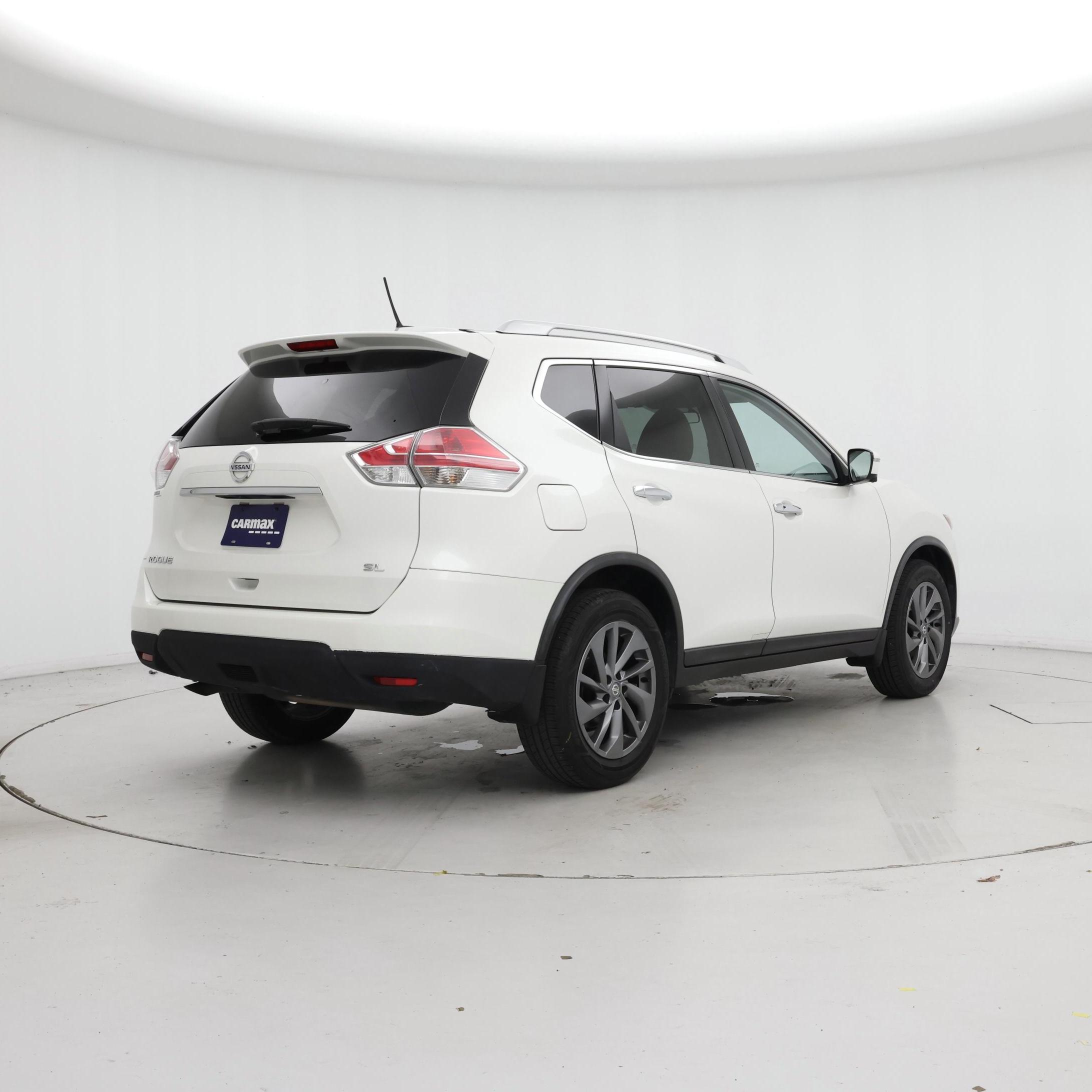 Thumbnail: 2016 Nissan Rogue - 8