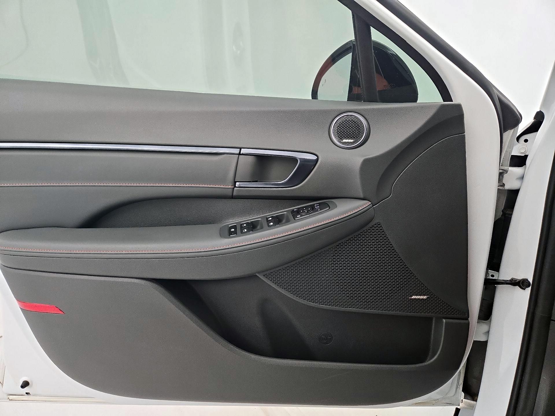 Thumbnail: 2021 Hyundai Sonata - 12