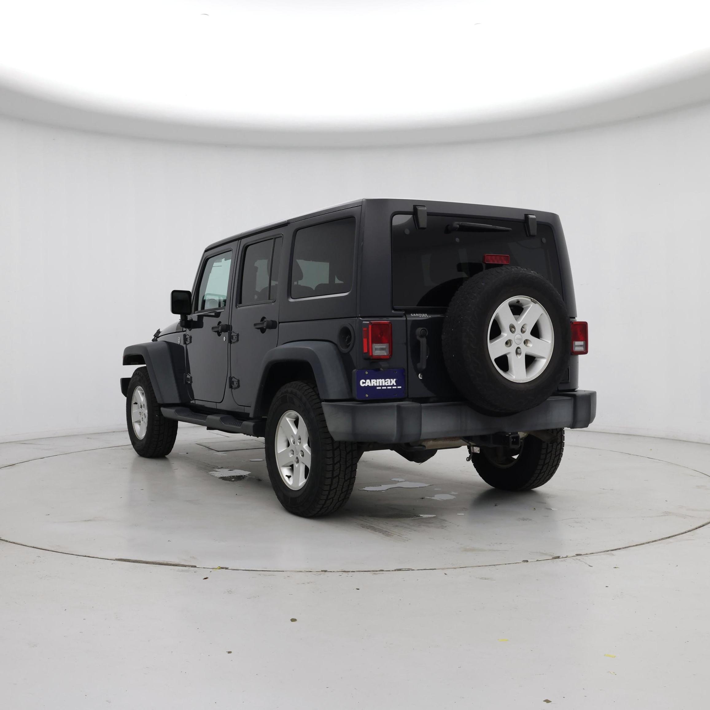Thumbnail: 2016 Jeep Wrangler - 2