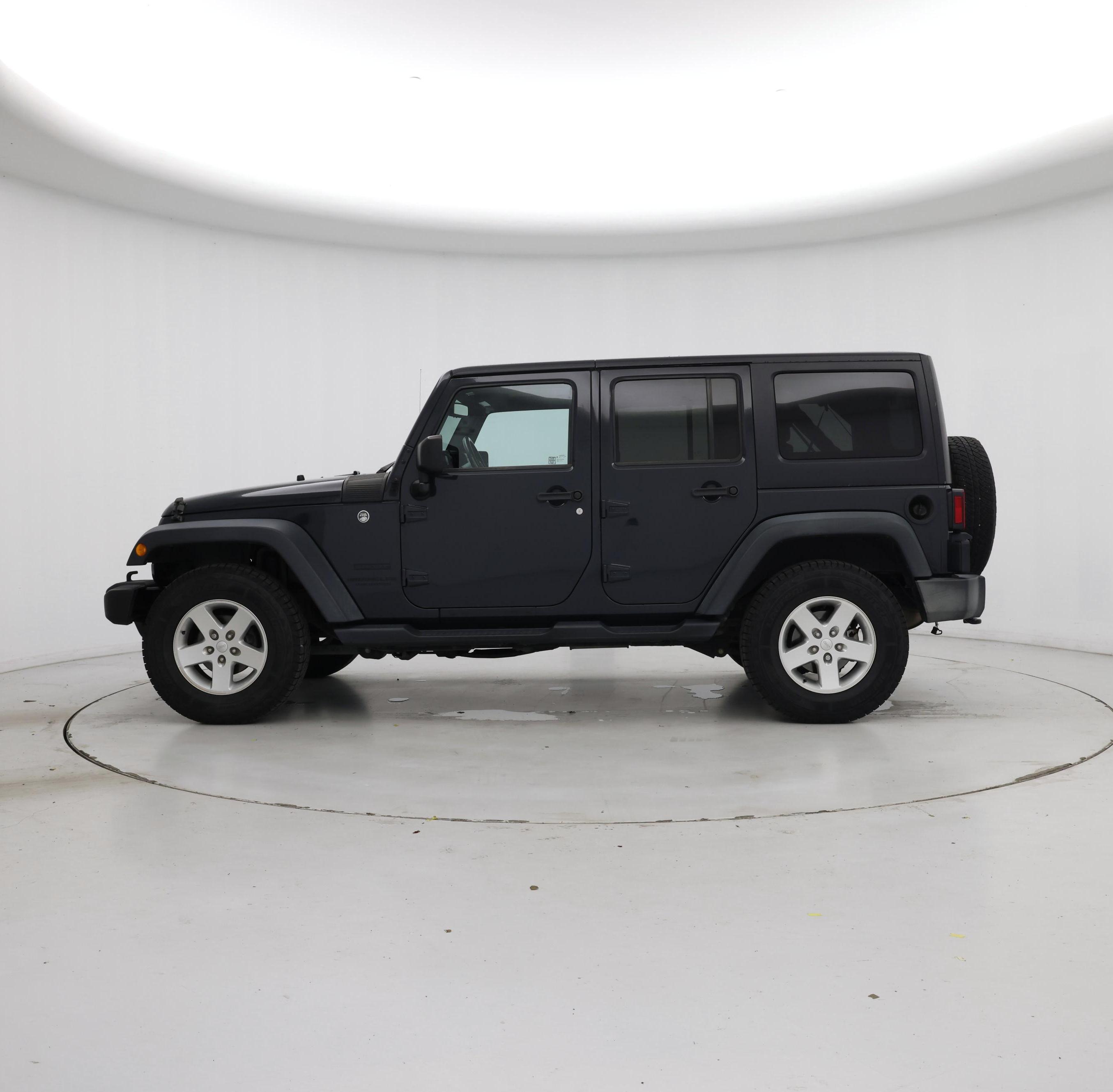 Thumbnail: 2016 Jeep Wrangler - 3