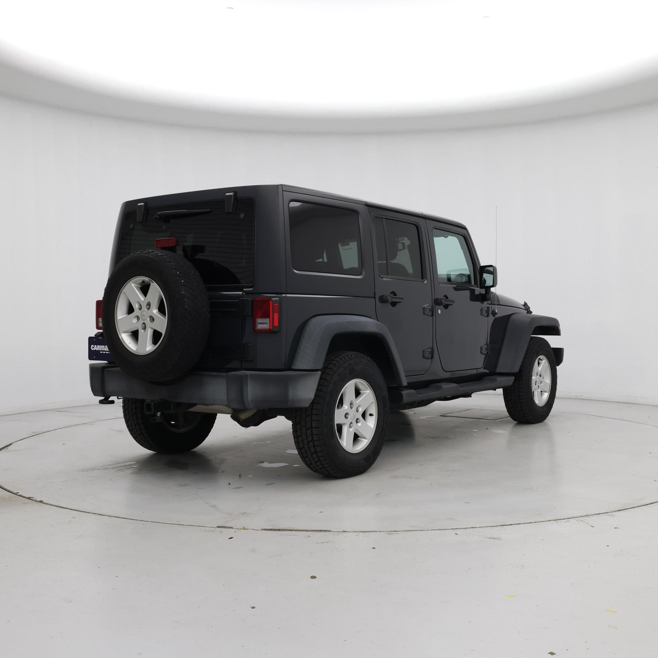 Thumbnail: 2016 Jeep Wrangler - 8