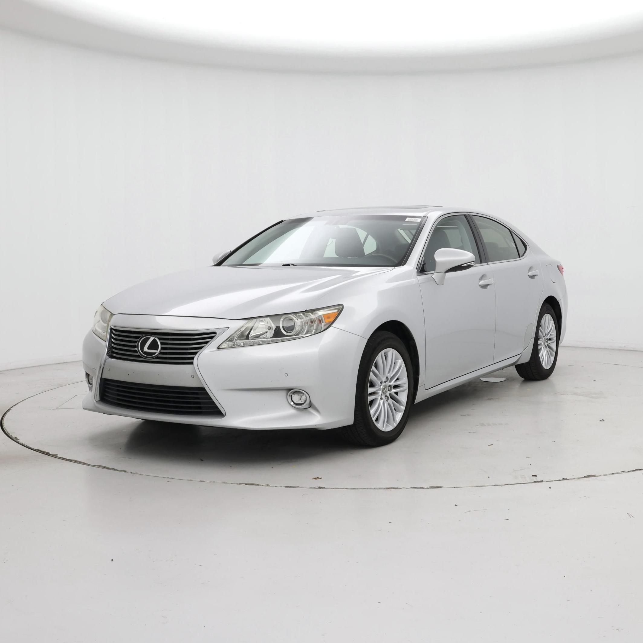 Thumbnail: 2014 Lexus ES - 4