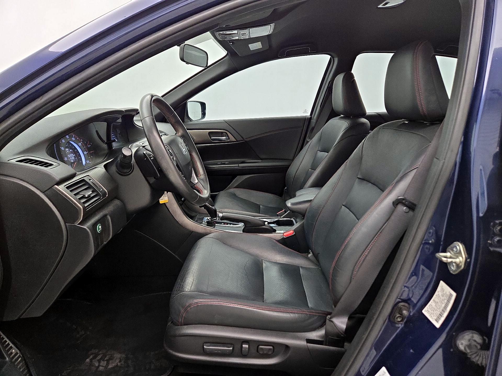 Thumbnail: 2017 Honda Accord - 11