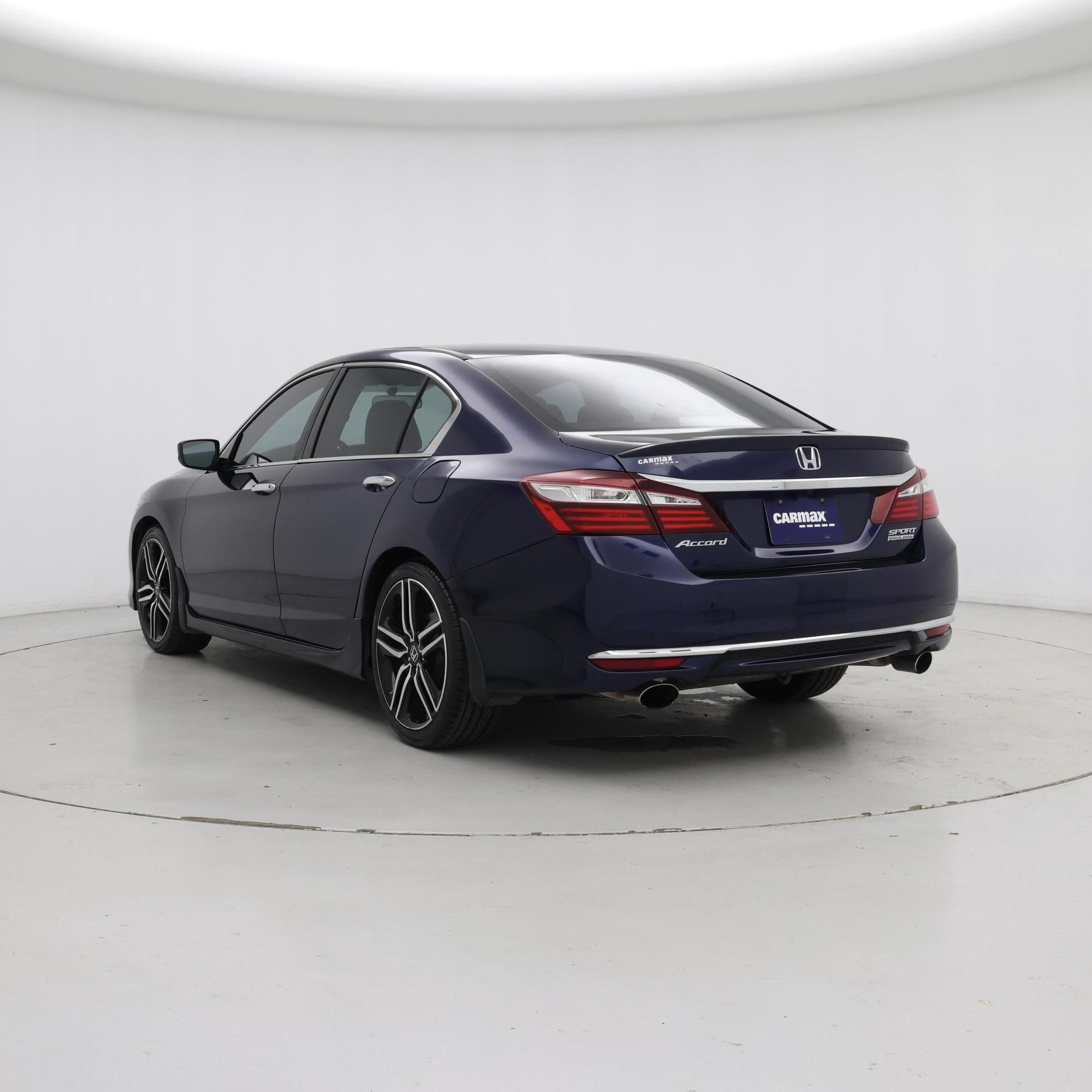 Thumbnail: 2017 Honda Accord - 2