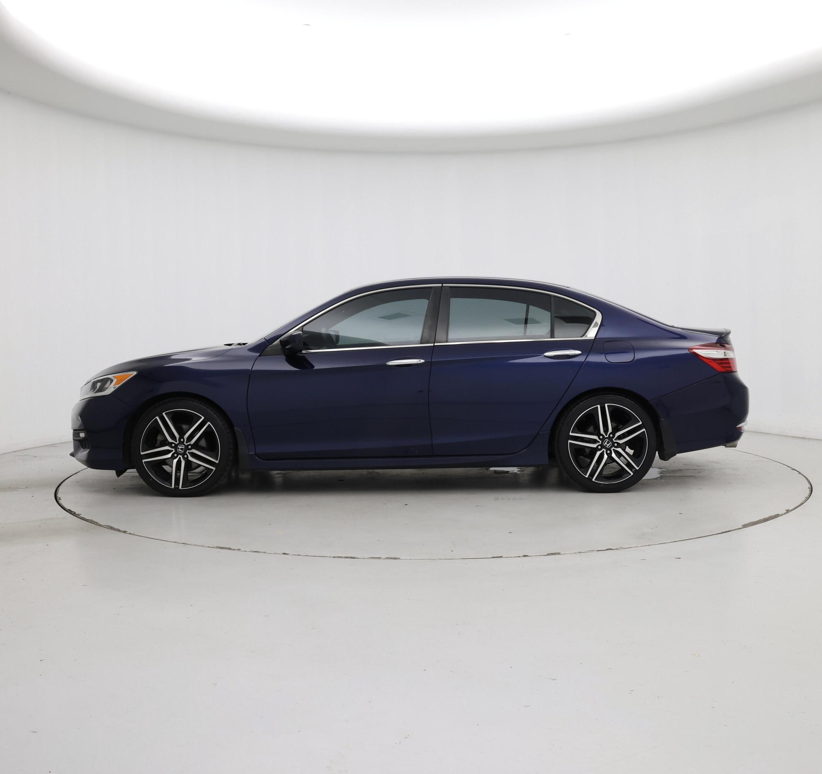 Thumbnail: 2017 Honda Accord - 3