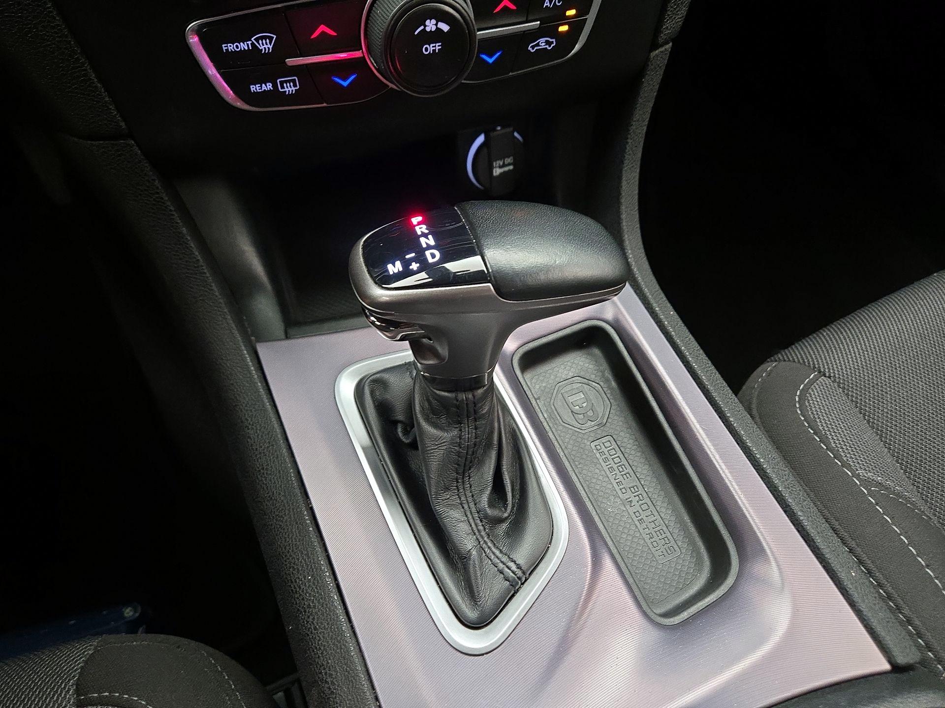 Thumbnail: 2020 Dodge Charger - 17