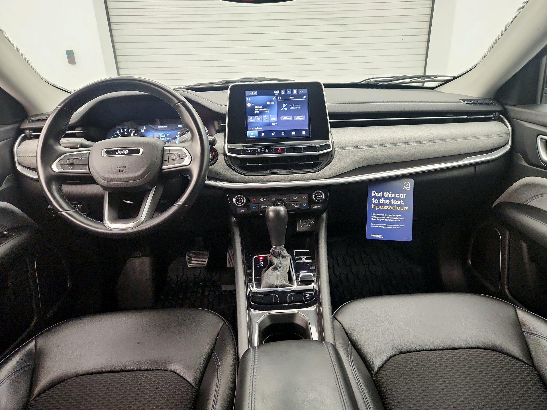 Thumbnail: 2022 Jeep Compass - 9