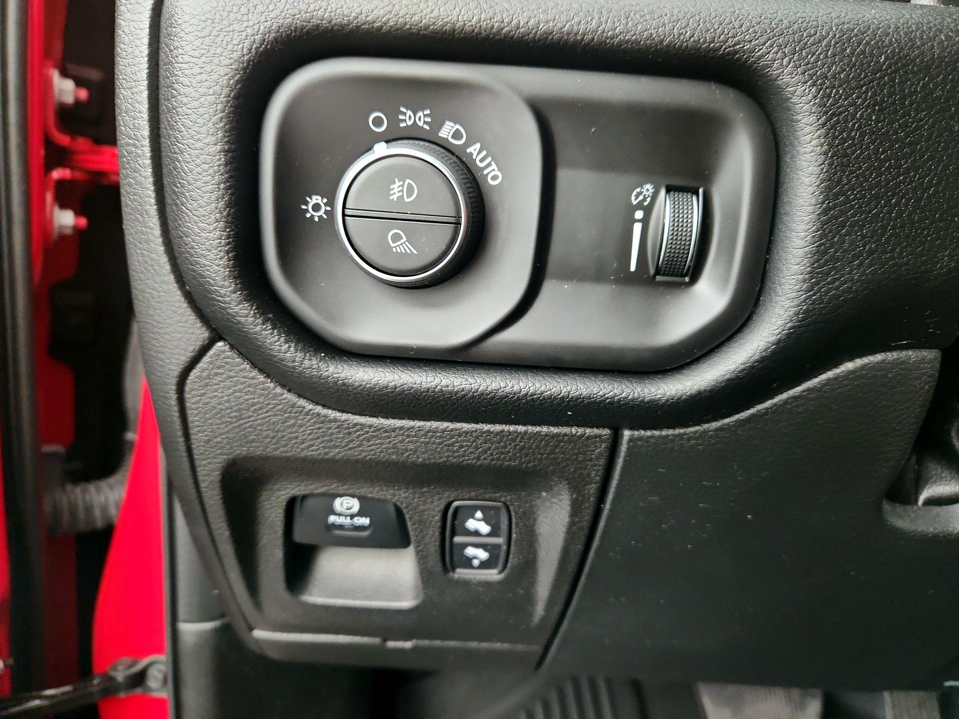Thumbnail: 2022 RAM 1500 - 13
