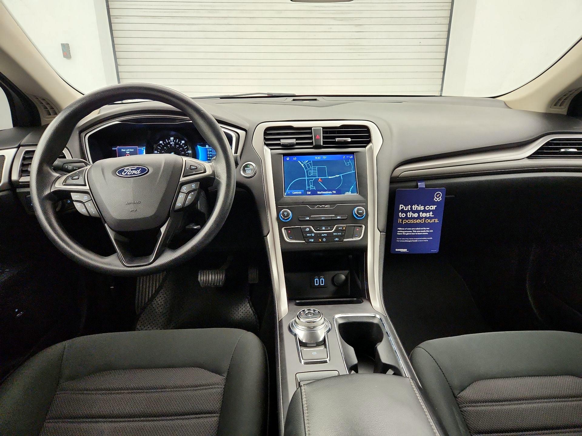 Thumbnail: 2020 Ford Fusion - 9