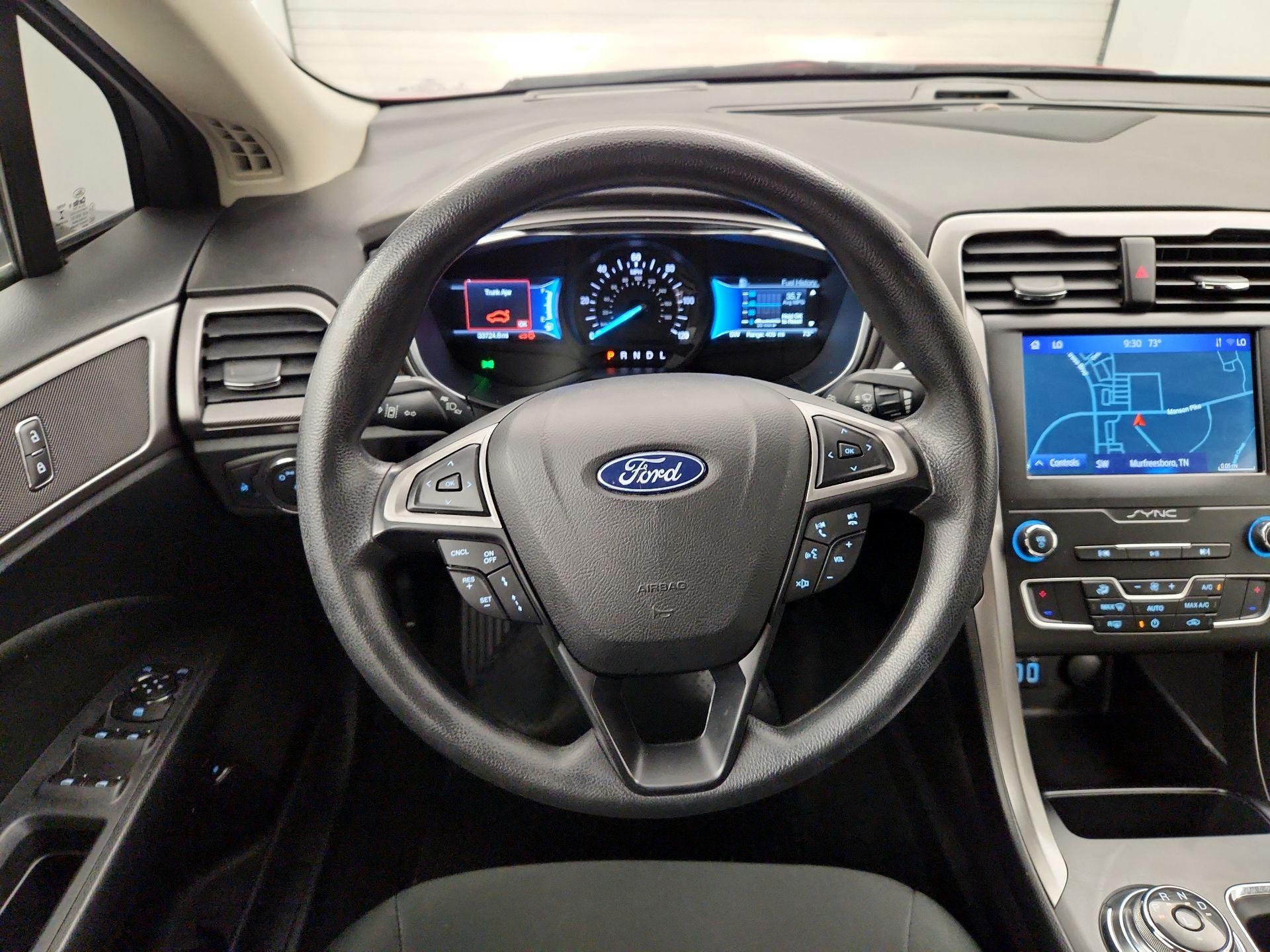 Thumbnail: 2020 Ford Fusion - 10