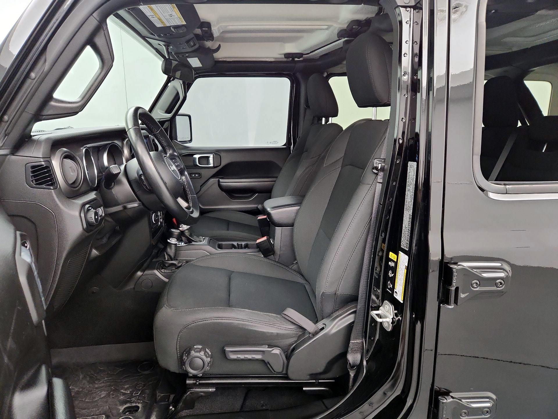 Thumbnail: 2021 Jeep Wrangler - 11