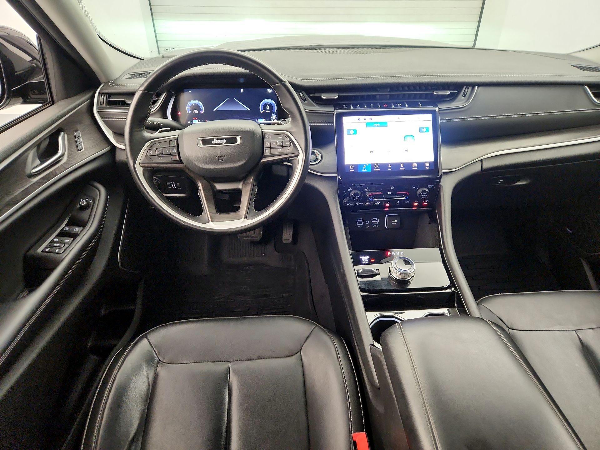 Thumbnail: 2022 Jeep Grand Cherokee - 9