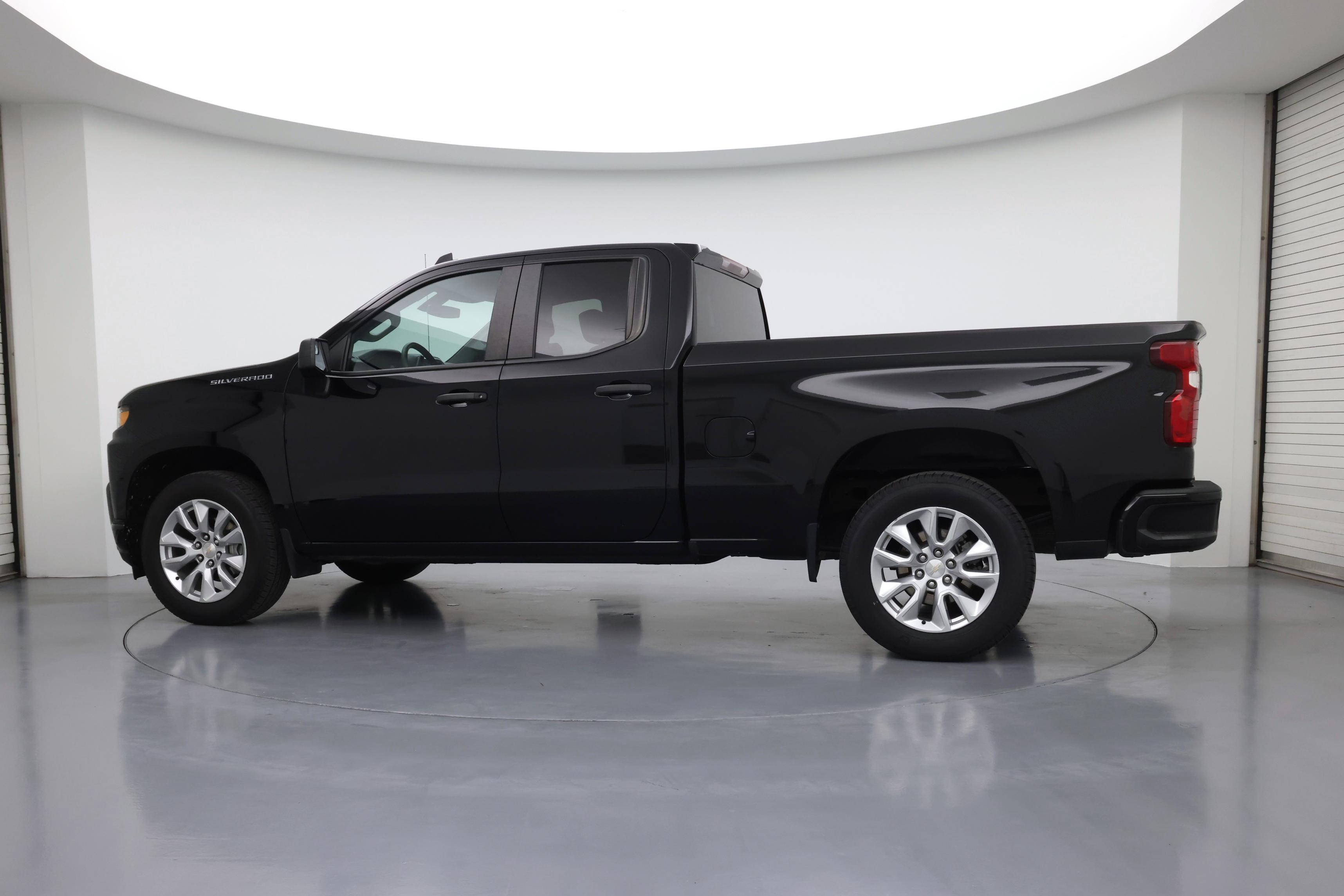 Thumbnail: 2022 Chevrolet Silverado 1500 - 2