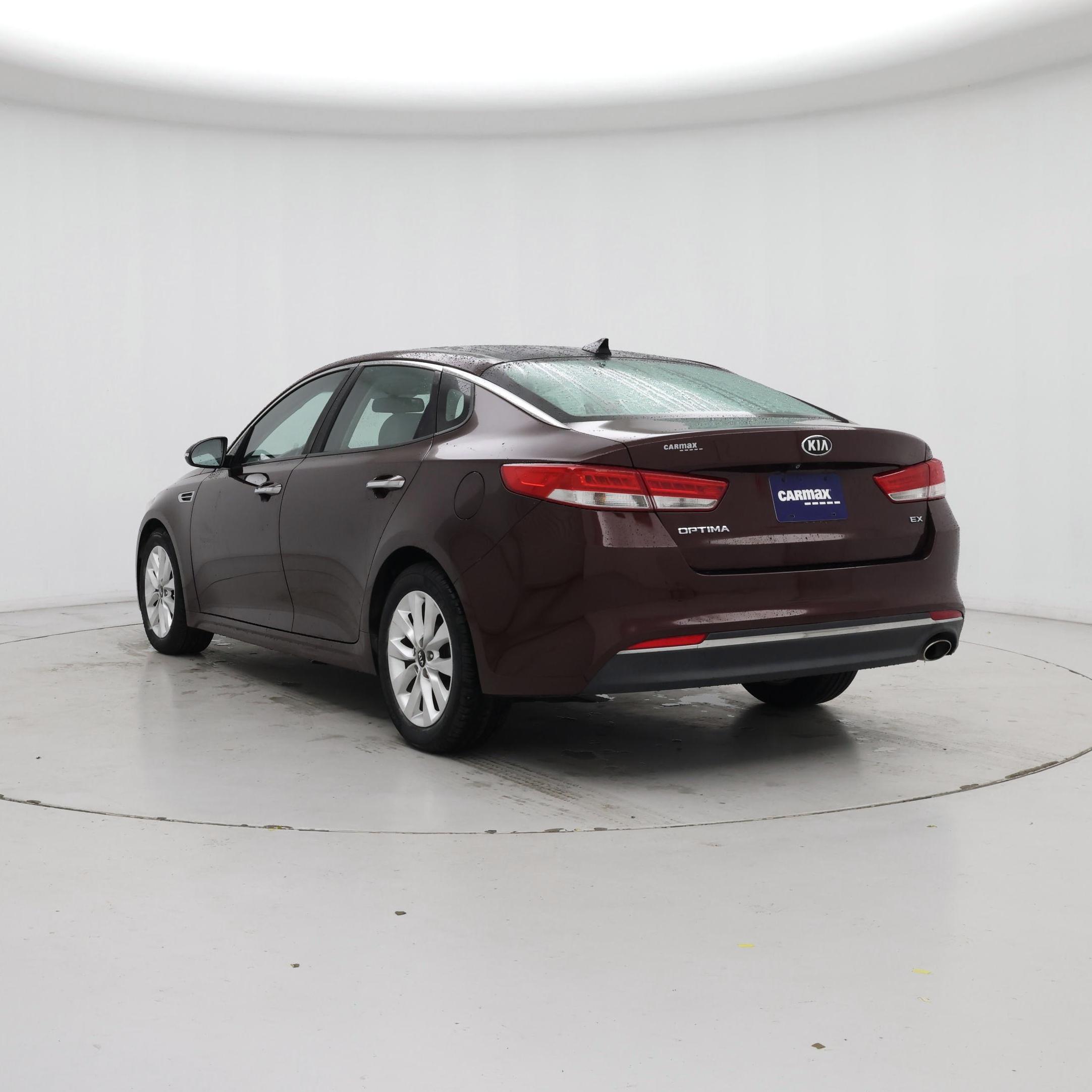 Thumbnail: 2016 Kia Optima - 2