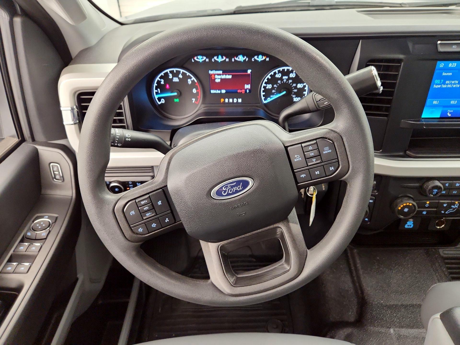 Thumbnail: 2023 Ford F-250 - 10