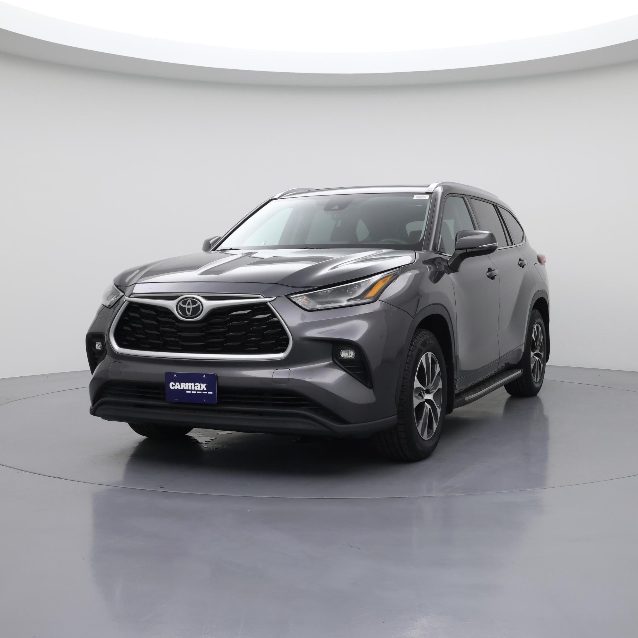 Thumbnail: 2021 Toyota Highlander - 4