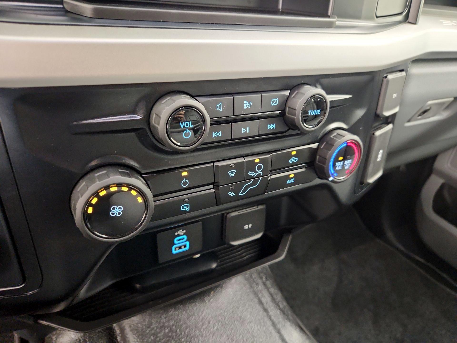 Thumbnail: 2024 Ford F-350 - 16
