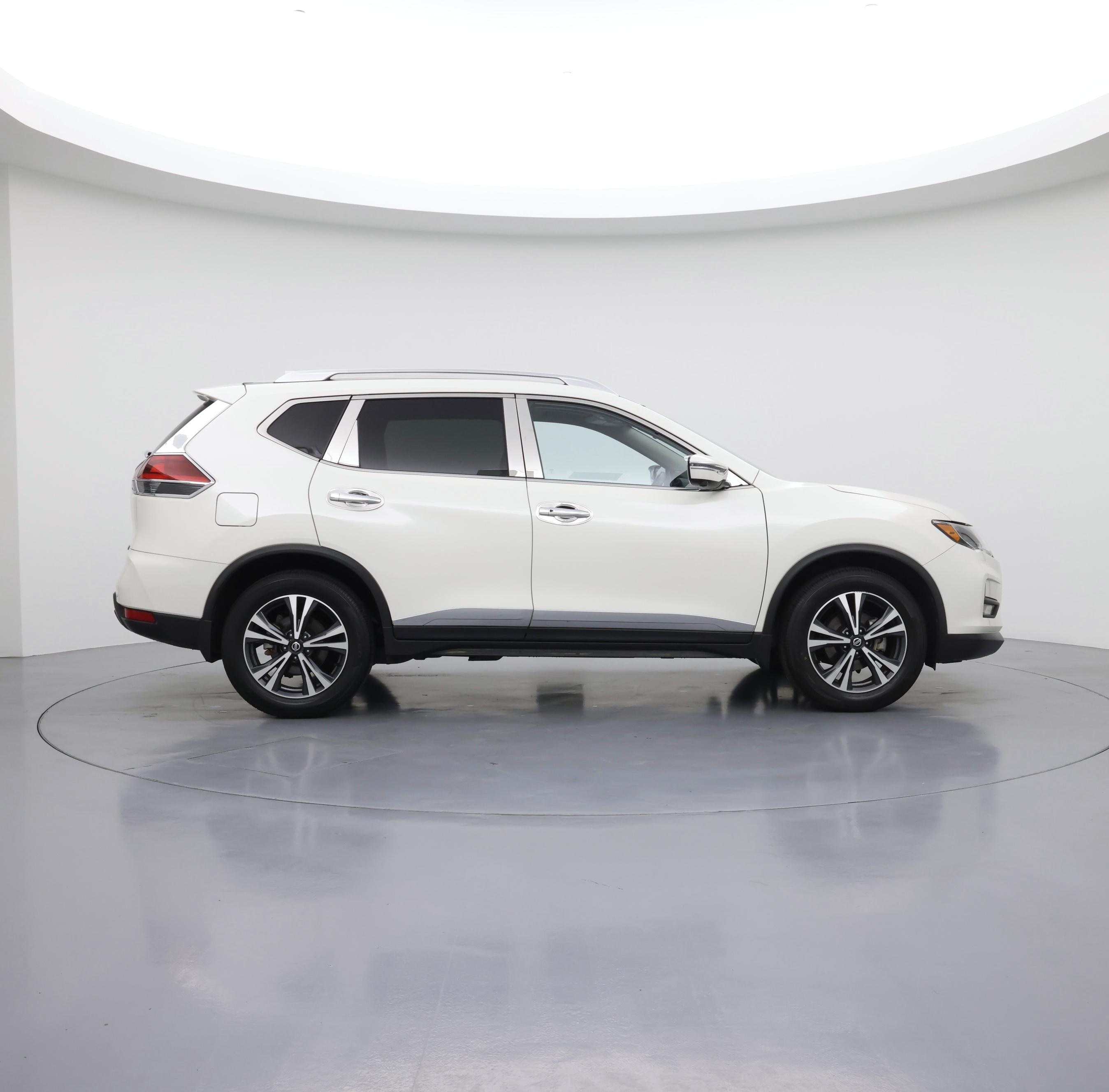 Thumbnail: 2020 Nissan Rogue - 7