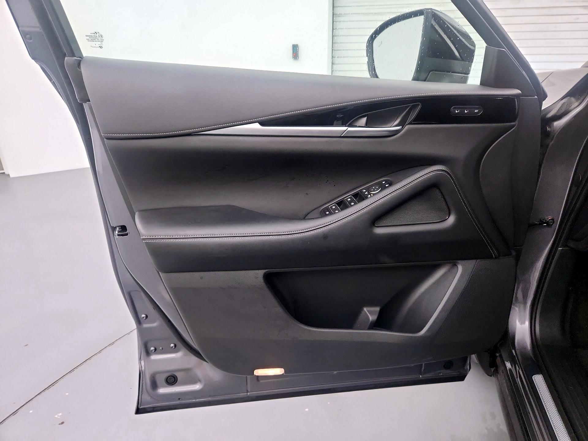 Thumbnail: 2024 INFINITI QX60 - 12
