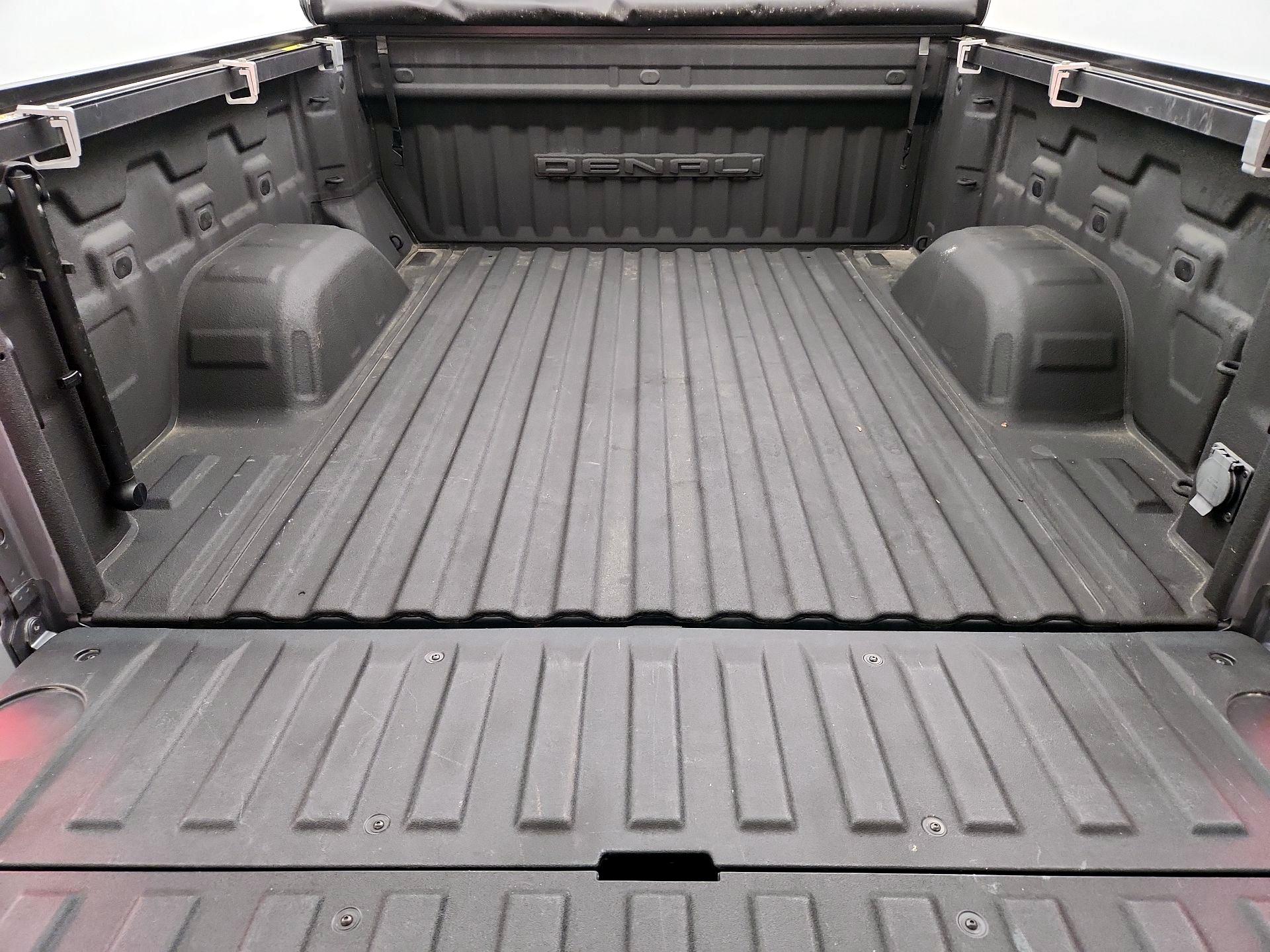 Thumbnail: 2022 GMC Sierra 1500 - 20