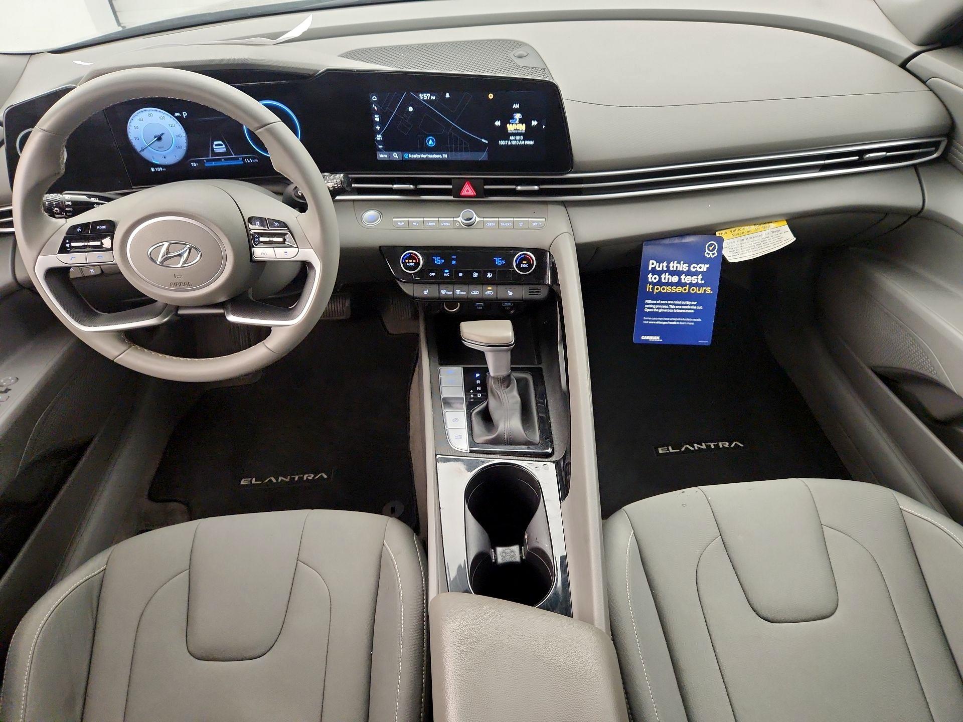 Thumbnail: 2023 Hyundai Elantra - 9