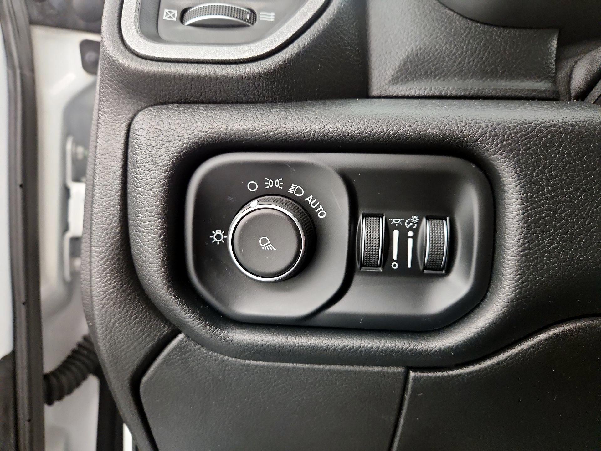 Thumbnail: 2020 RAM 3500 - 13