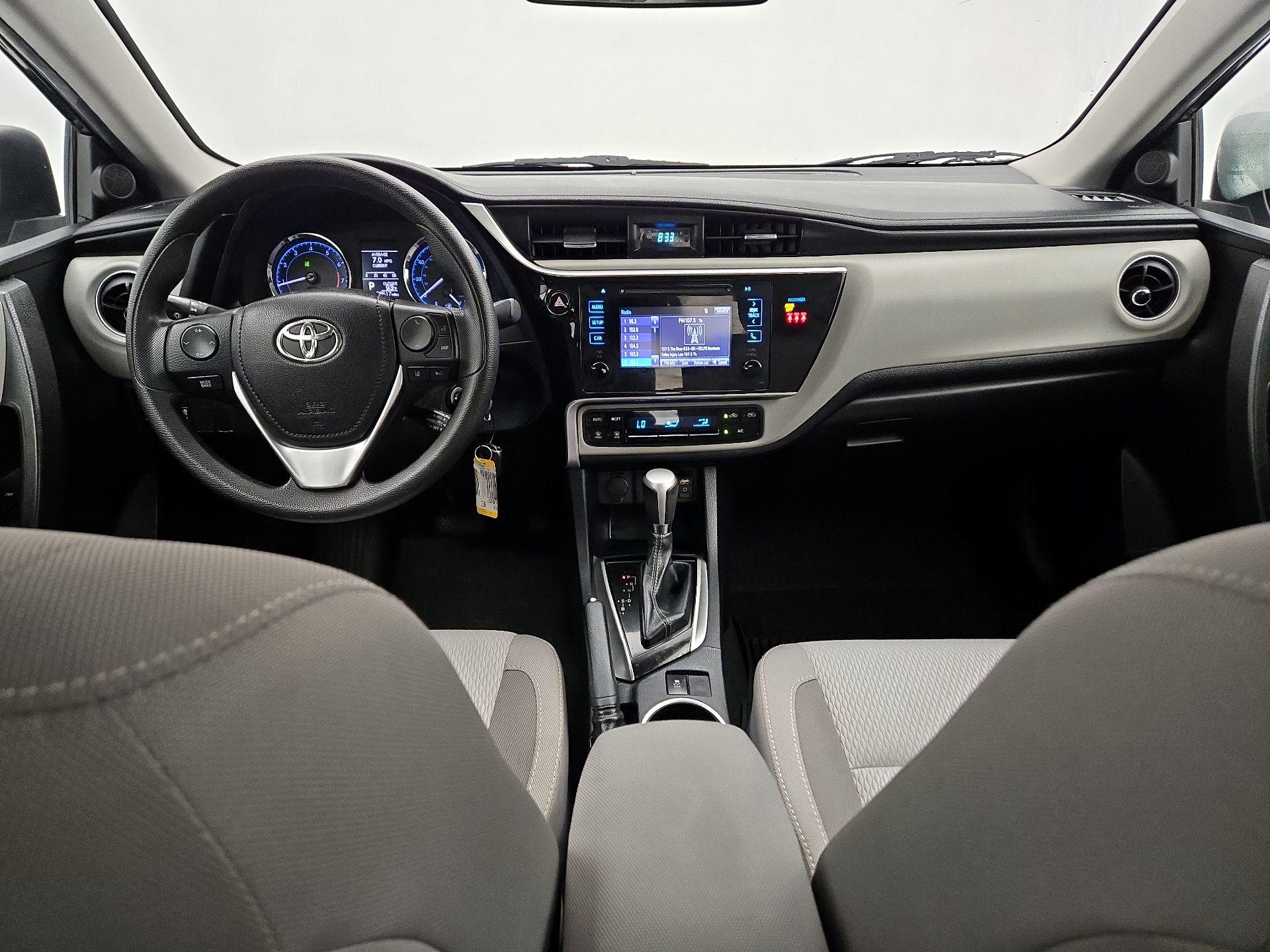 Thumbnail: 2018 Toyota Corolla - 9