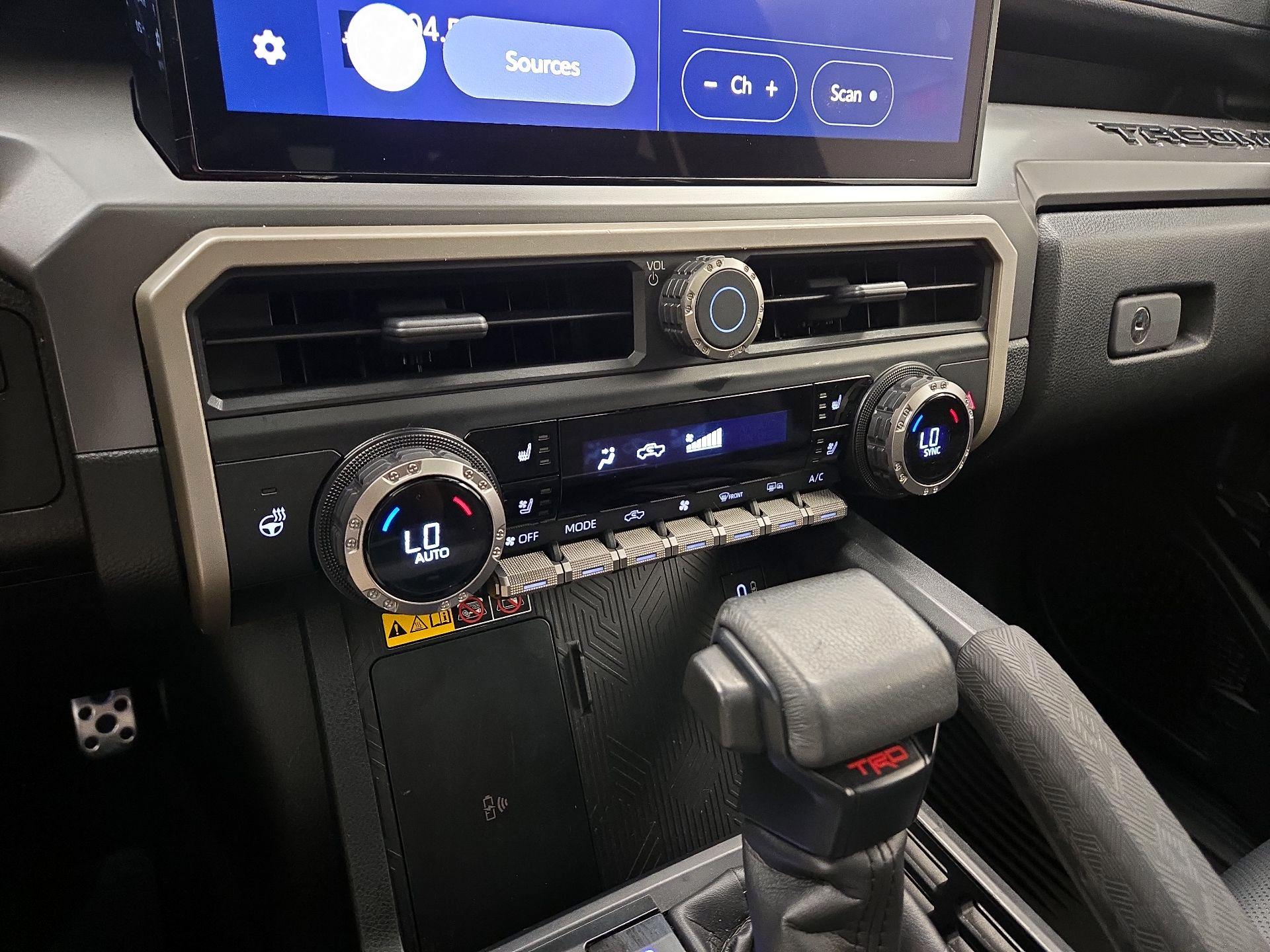 Thumbnail: 2024 Toyota Tacoma - 16