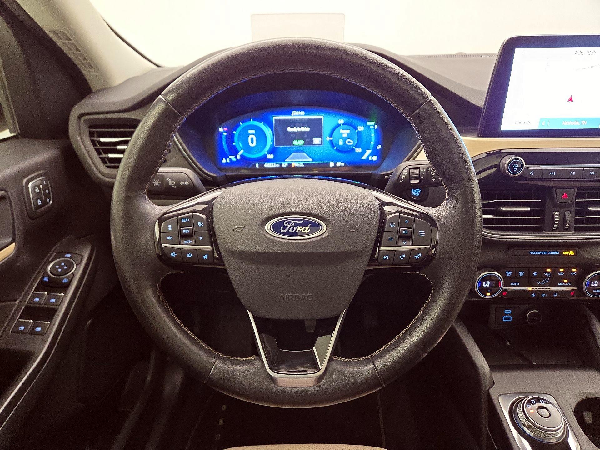 Thumbnail: 2021 Ford Escape - 10