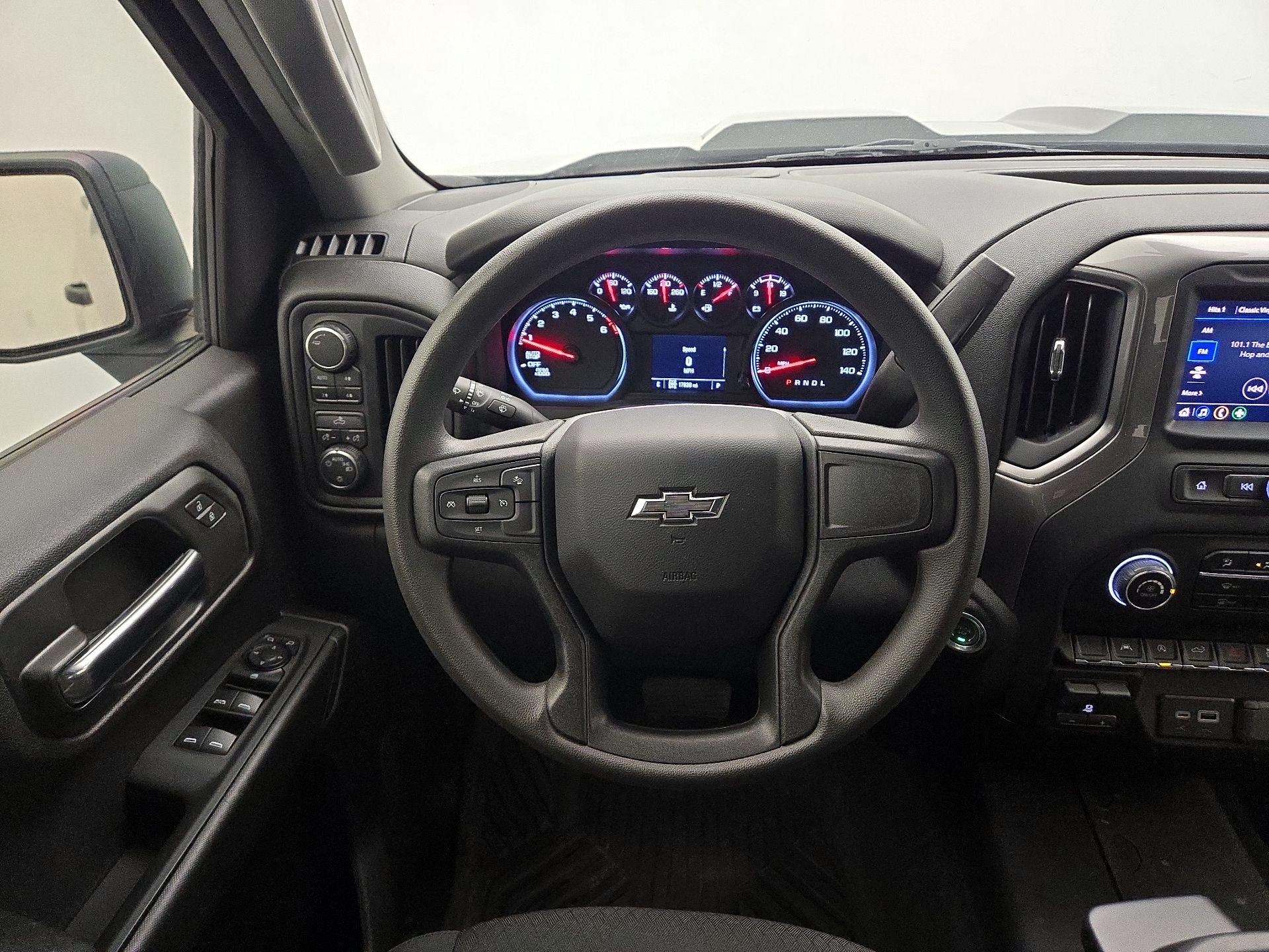 Thumbnail: 2024 Chevrolet Silverado 1500 - 10