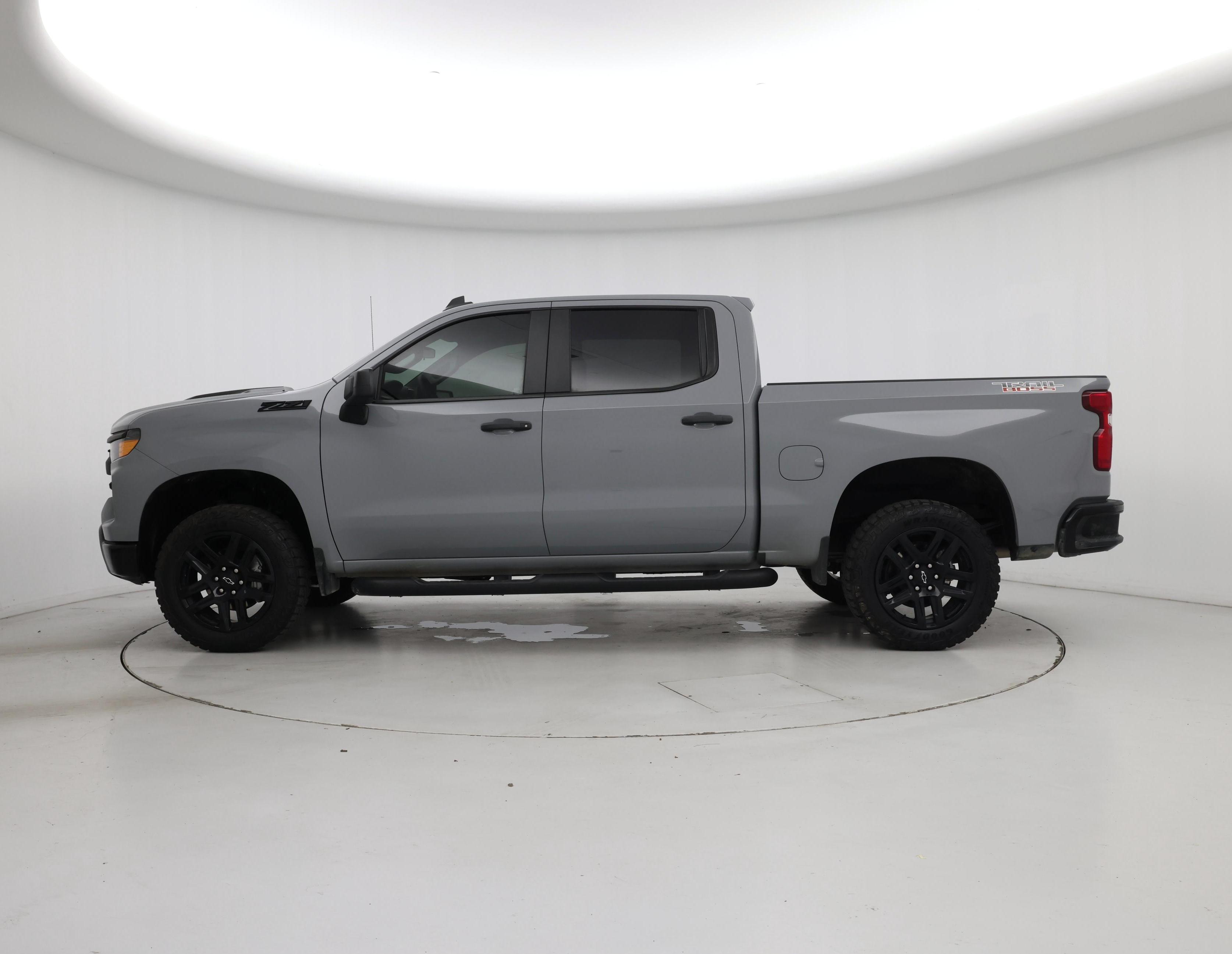 Thumbnail: 2024 Chevrolet Silverado 1500 - 3