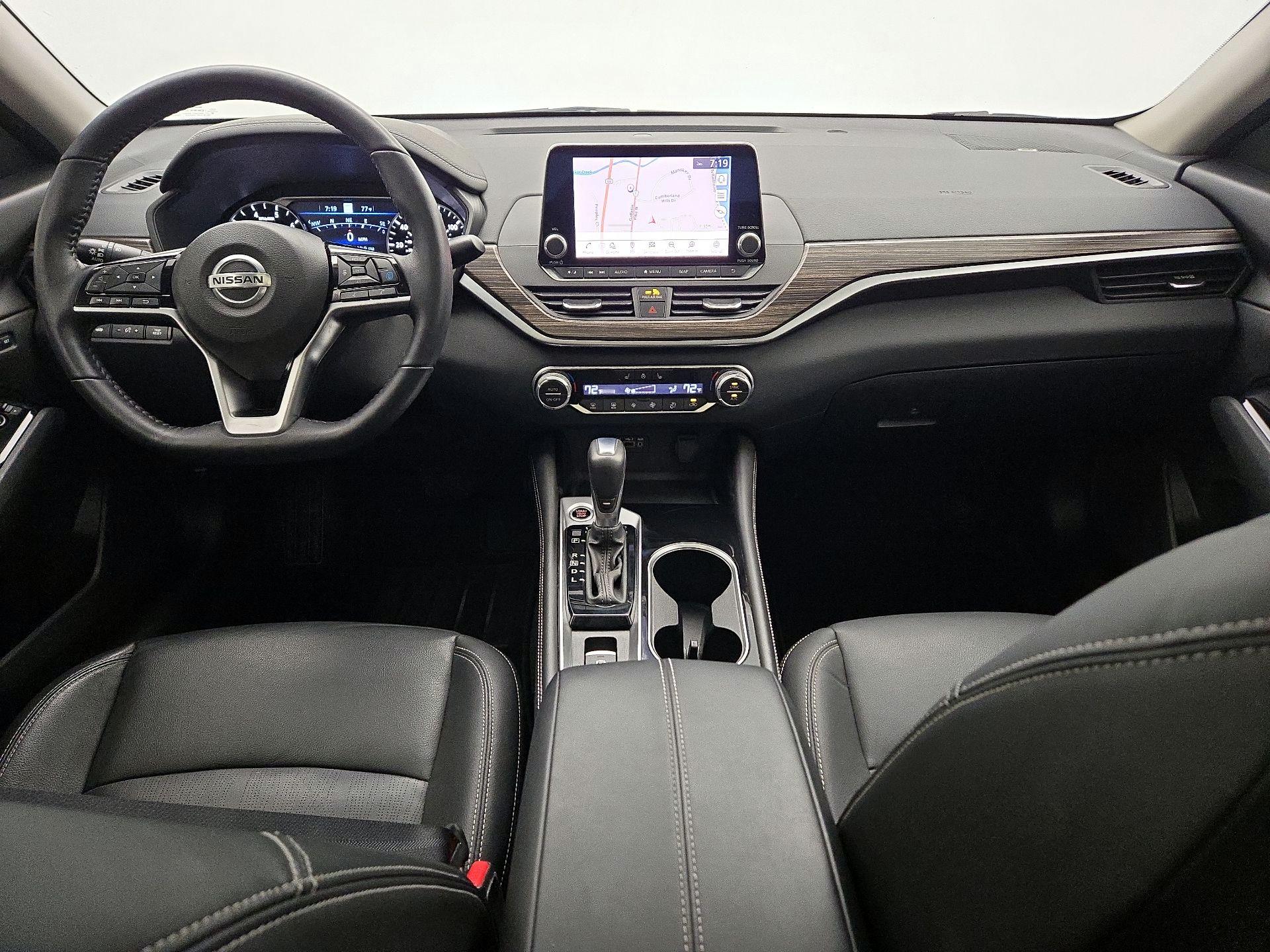 Thumbnail: 2021 Nissan Altima - 9