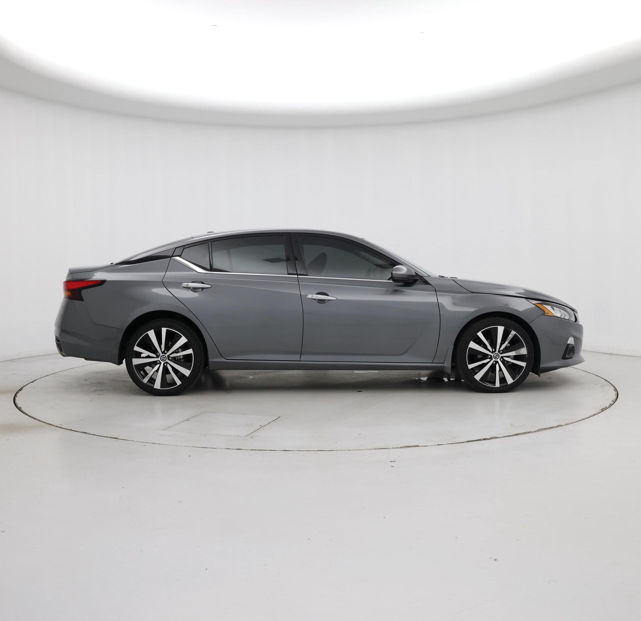 Thumbnail: 2021 Nissan Altima - 7