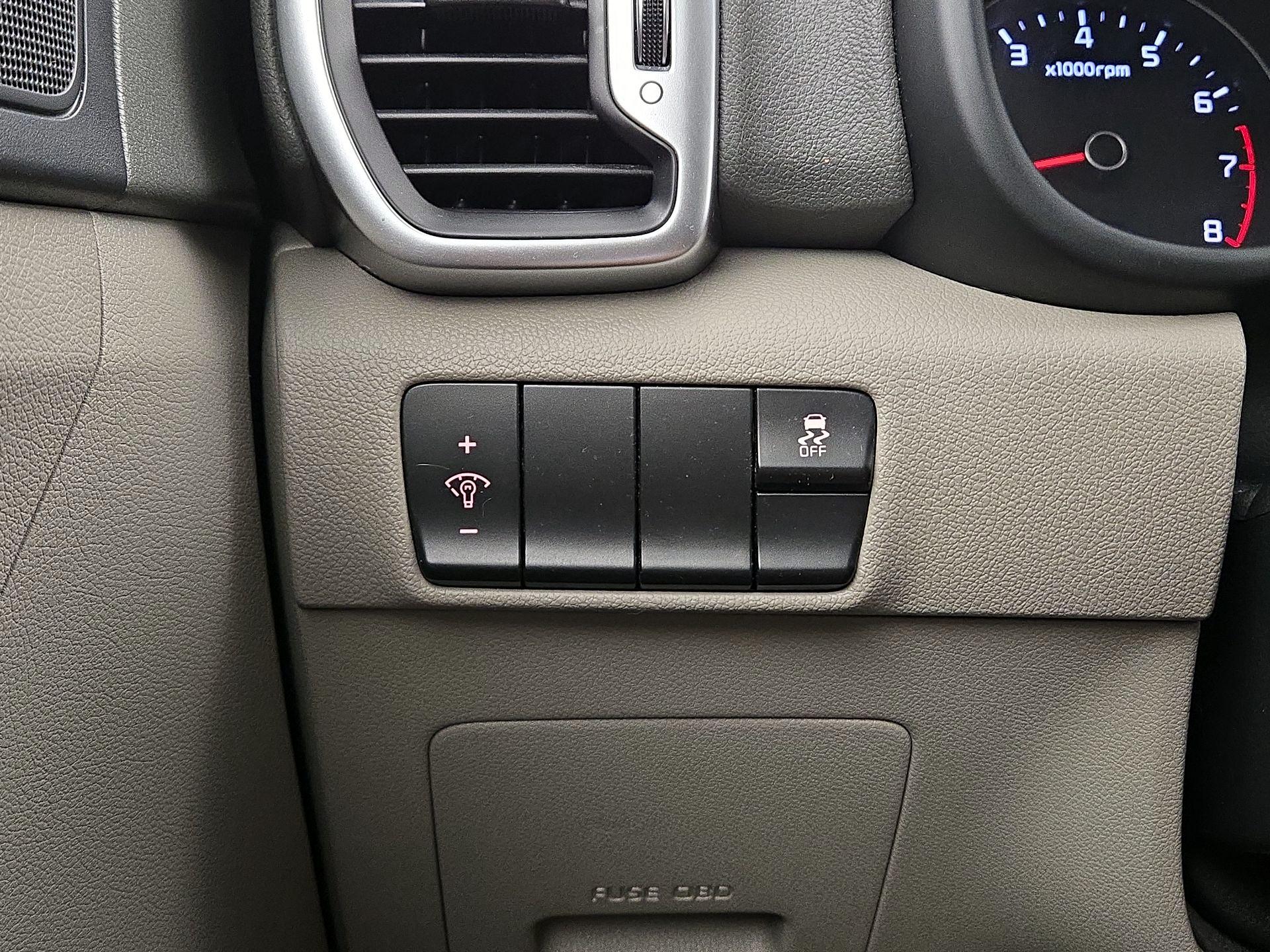 Thumbnail: 2019 Kia Sportage - 13